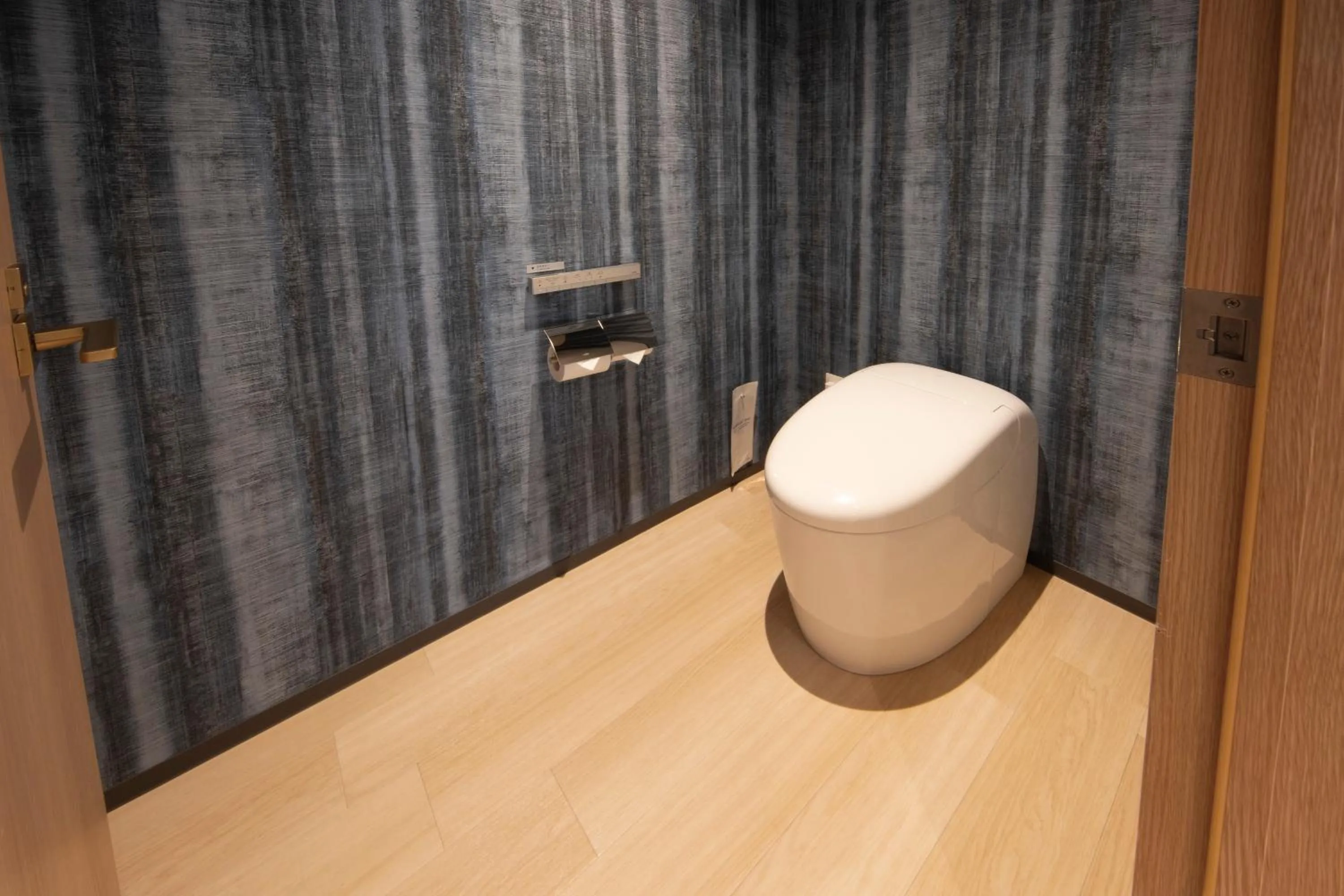 Toilet in Hotel Springs Makuhari Premier