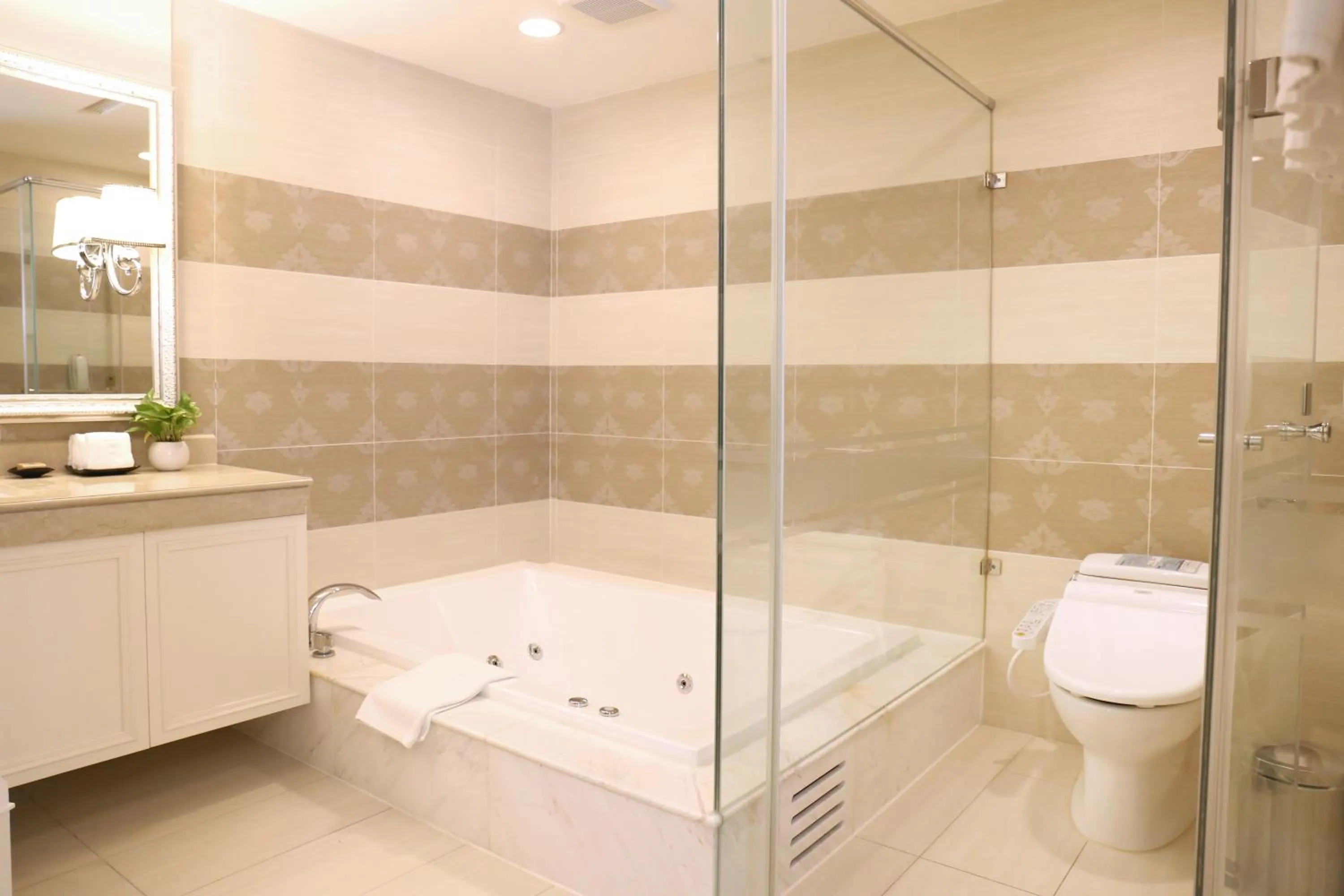 Fushin Hotel - Tainan