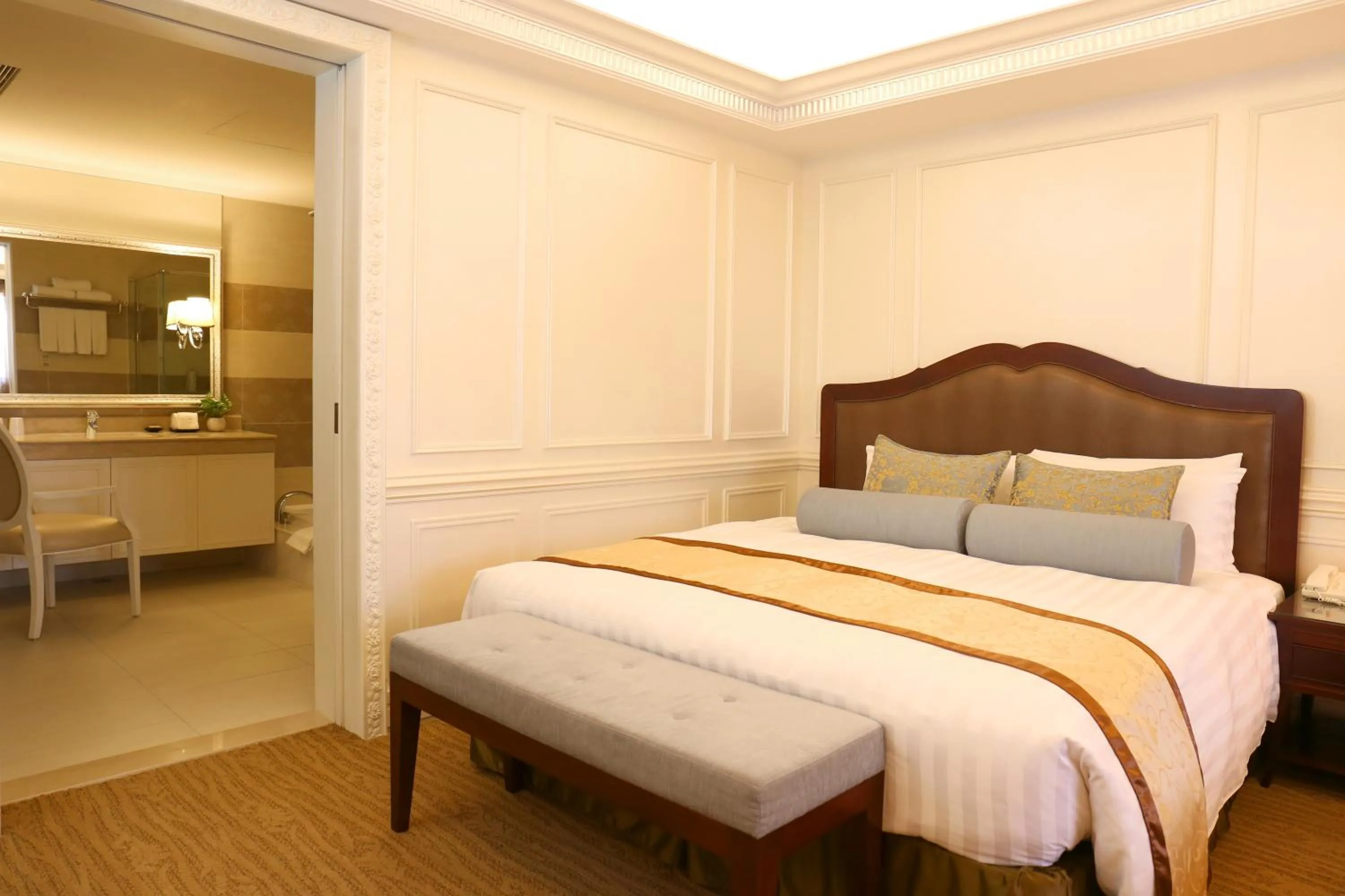 Bed in Fushin Hotel - Tainan