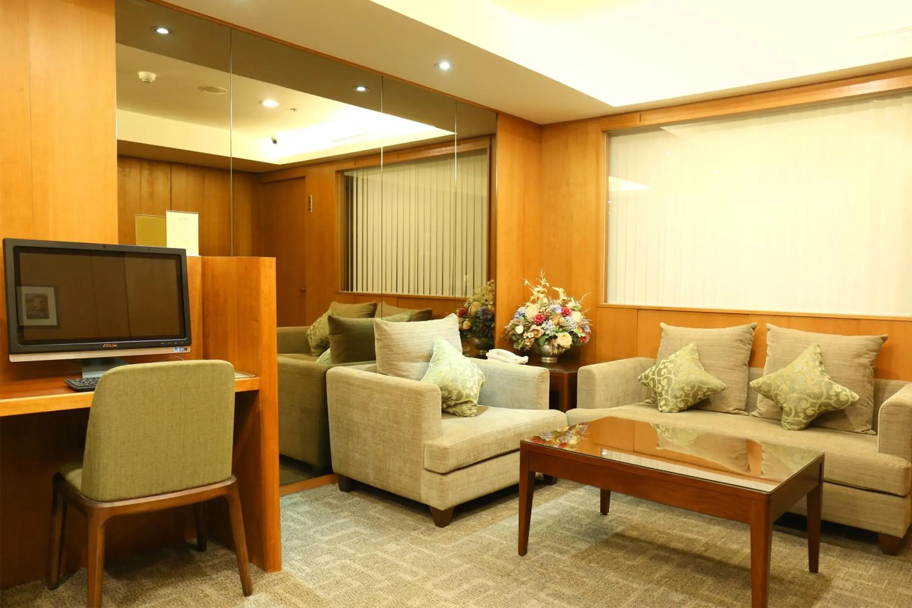 Business facilities, Seating Area in Fushin Hotel Tainan