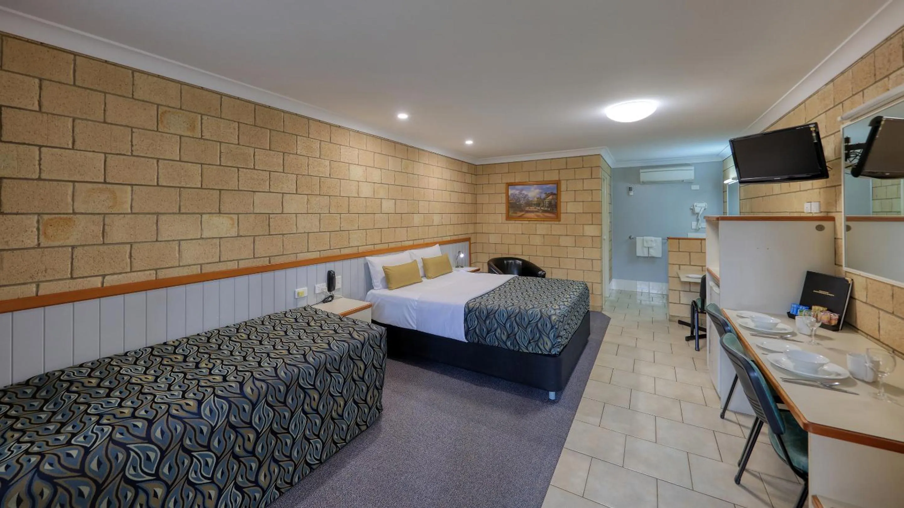 Photo of the whole room, Bed in Jacaranda Country Motel