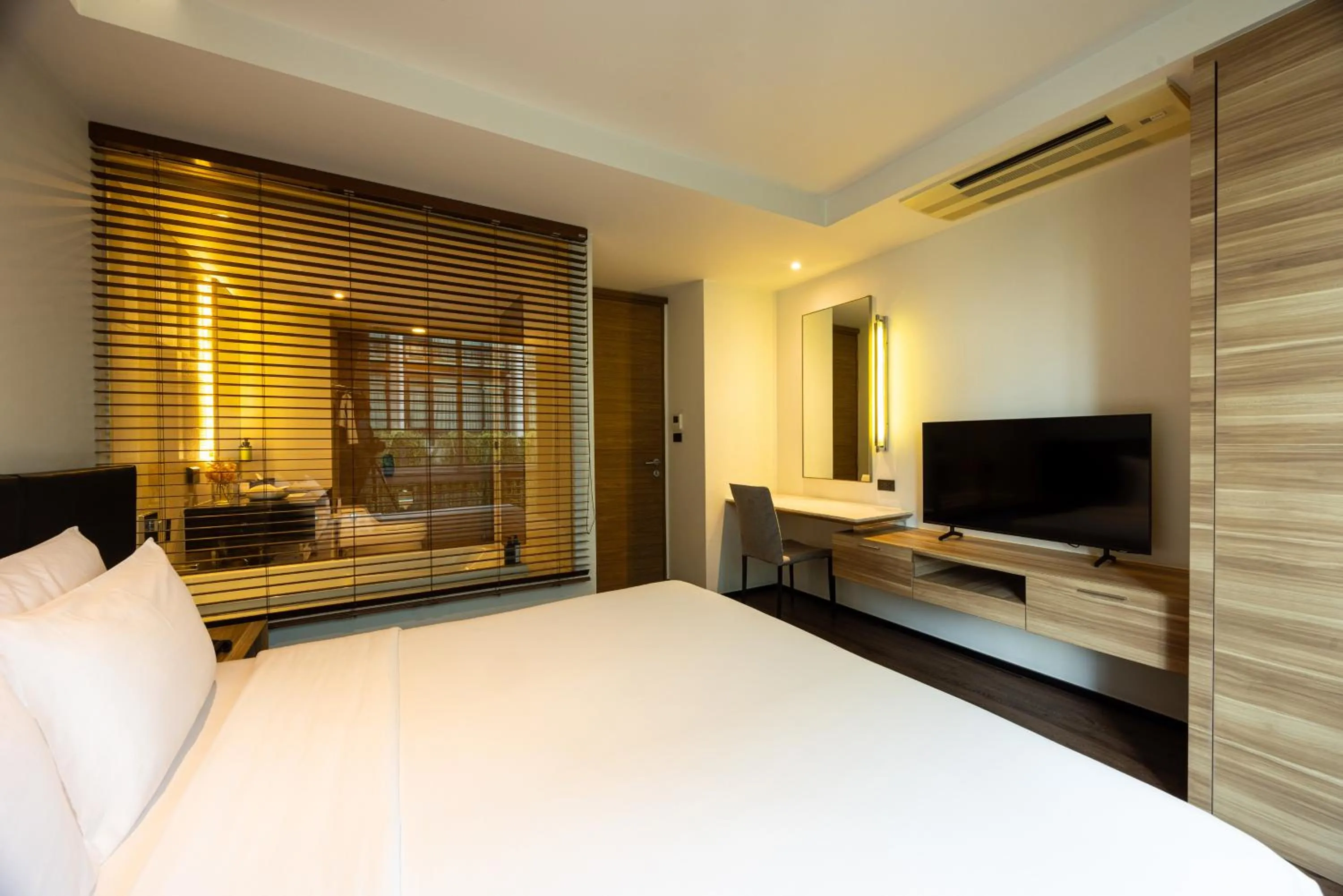 Bedroom, Bed in LiT BANGKOK Residence