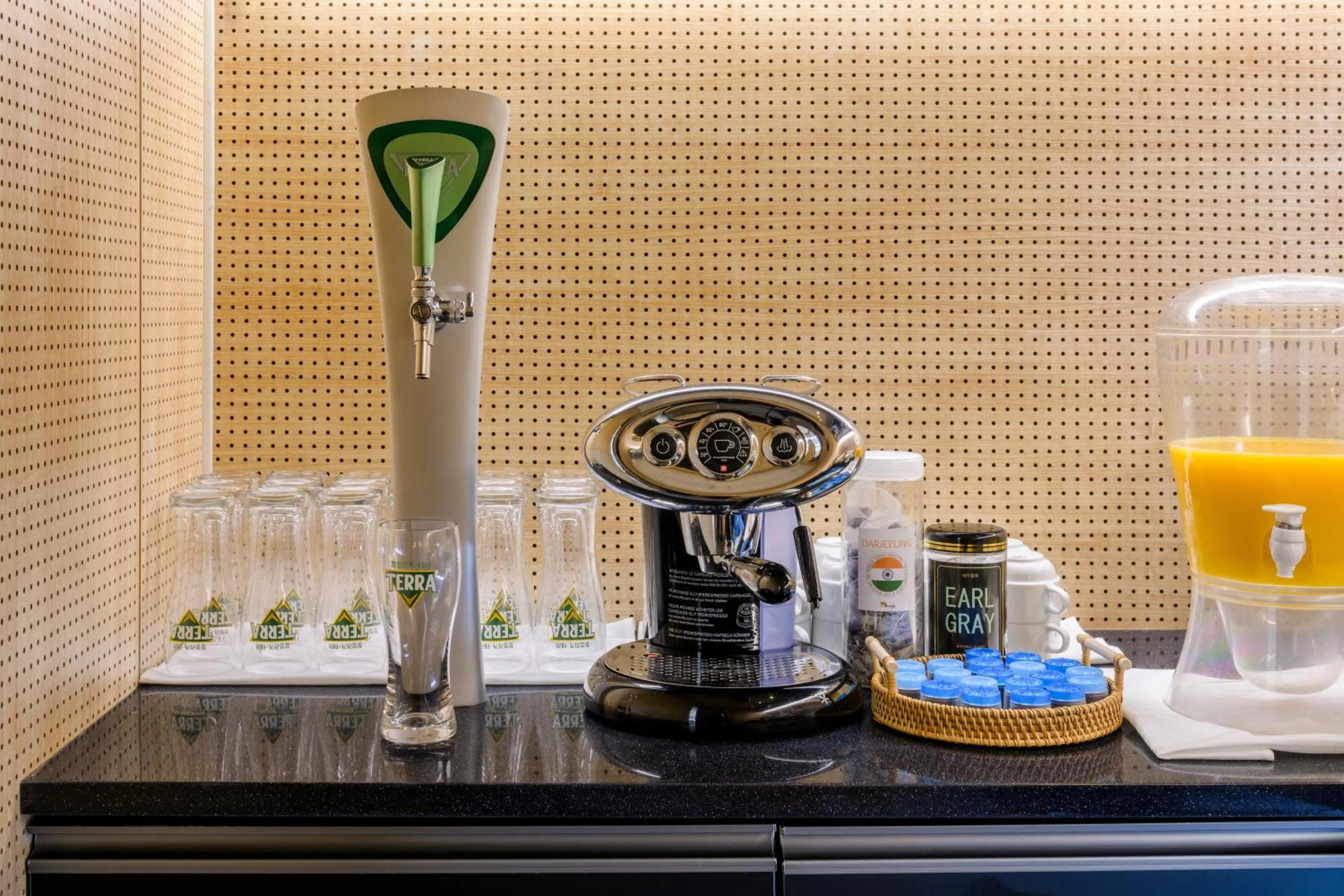 Lounge or bar in Grabel Hotel Jeju