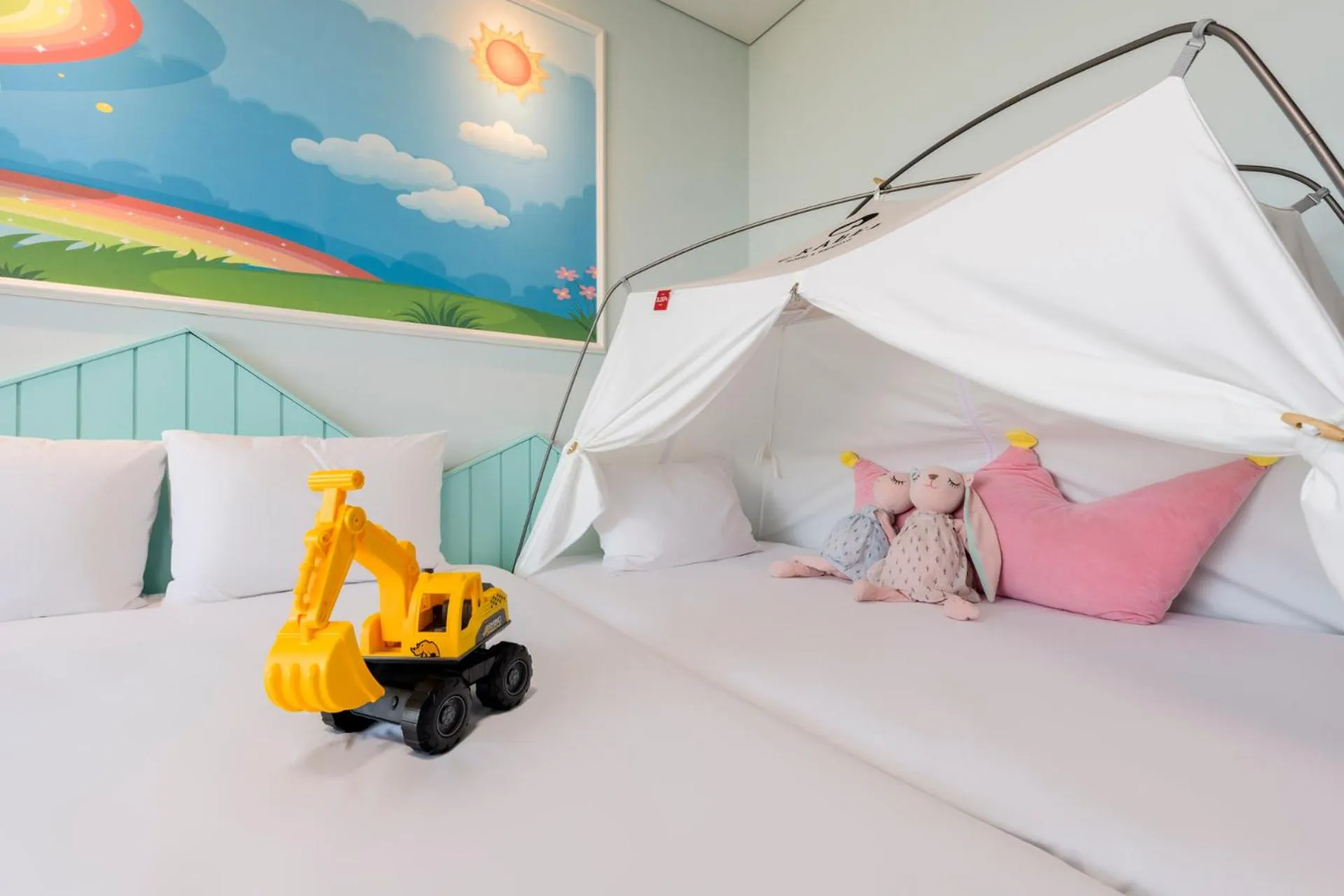 Photo of the whole room, Bed in Grabel Hotel Jeju