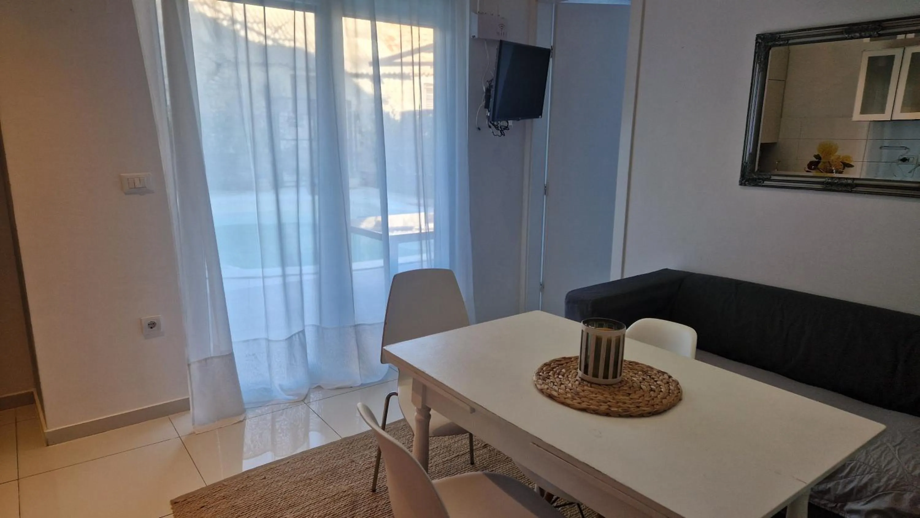 Living room in Basic Mansion Mandalina