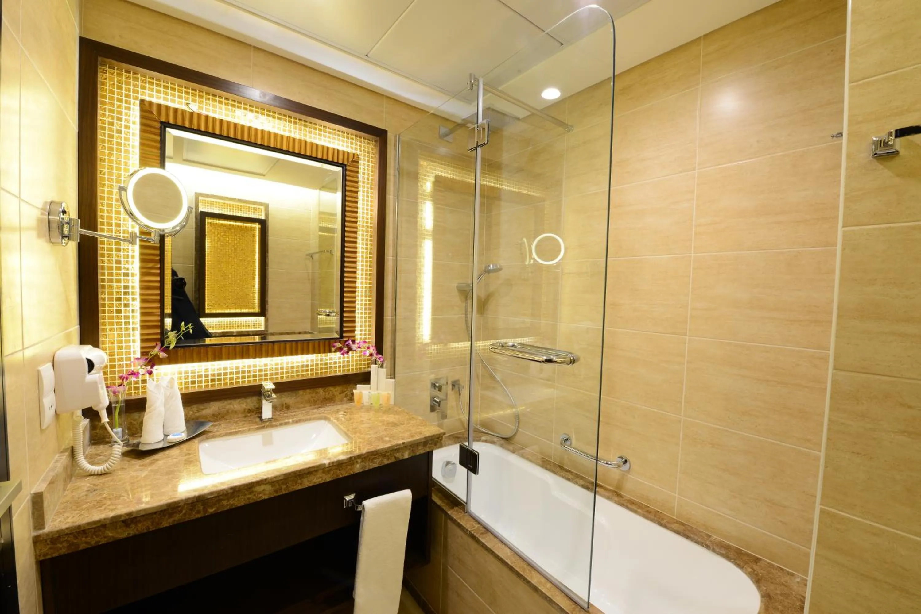 Bathroom in Landmark Premier Hotel