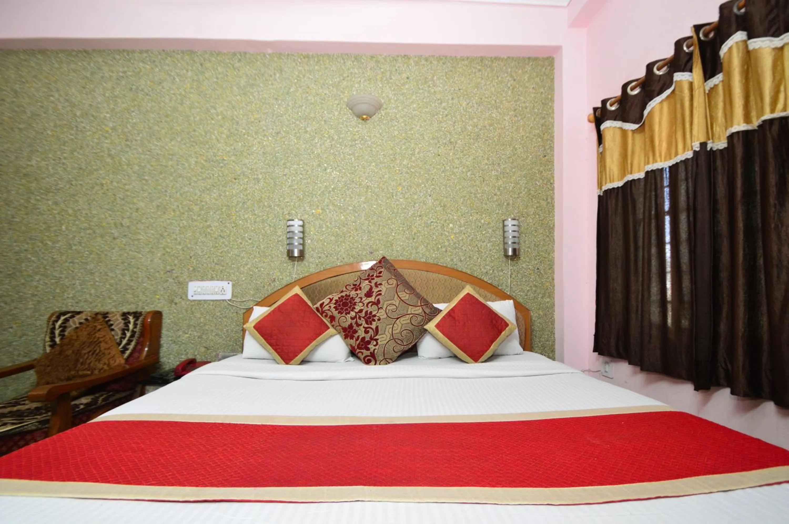 Bed in HOTEL JAI MAA PALACE