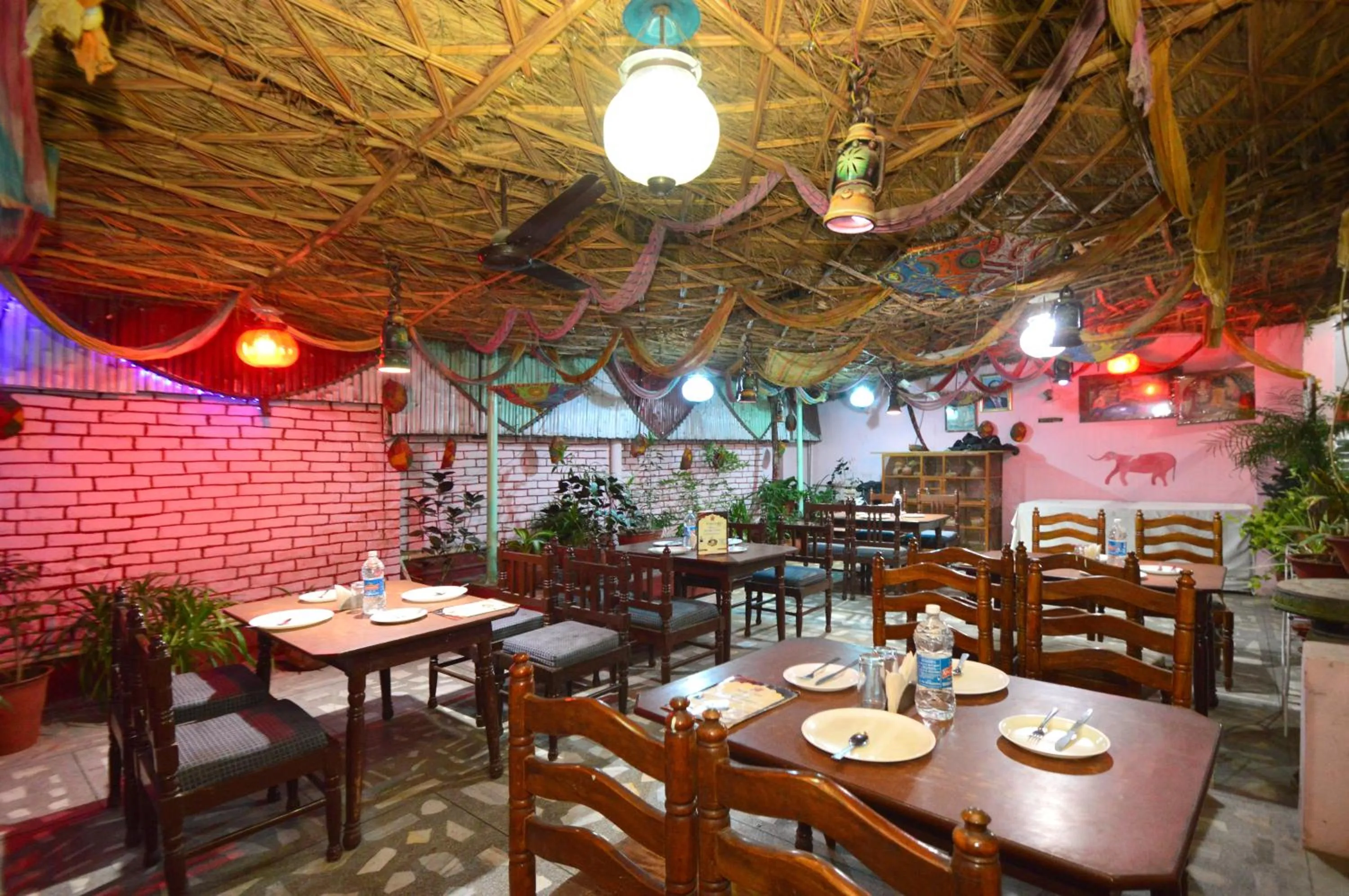 Restaurant/Places to Eat in HOTEL JAI MAA PALACE