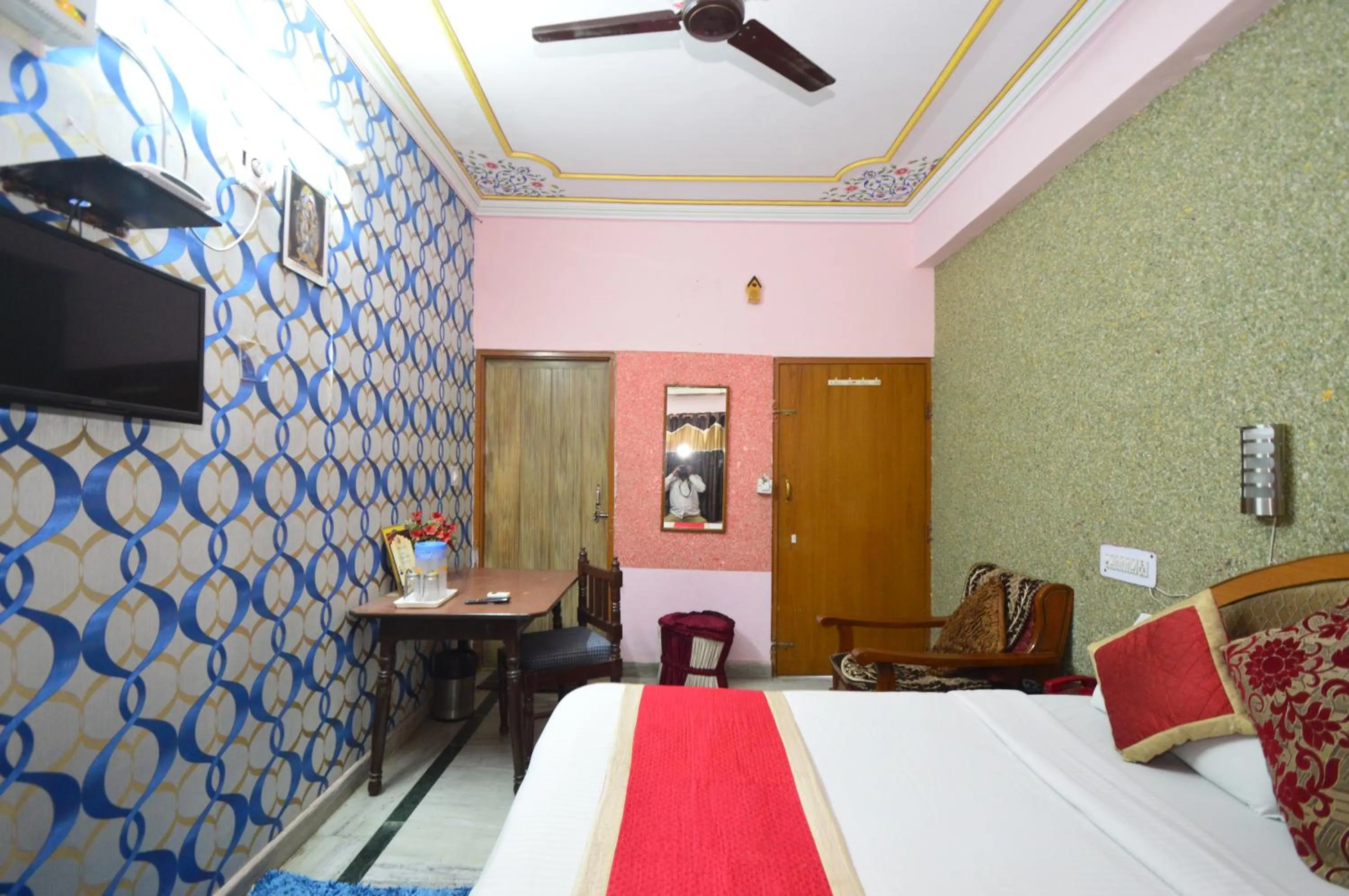 Bed in HOTEL JAI MAA PALACE
