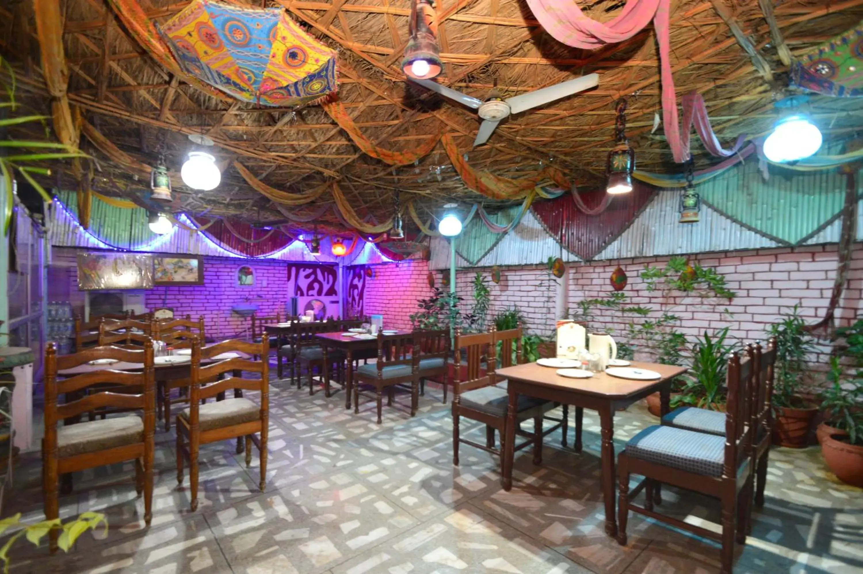 Restaurant/Places to Eat in HOTEL JAI MAA PALACE Restaurant/Places to Eat in HOTEL JAI MAA PALACE