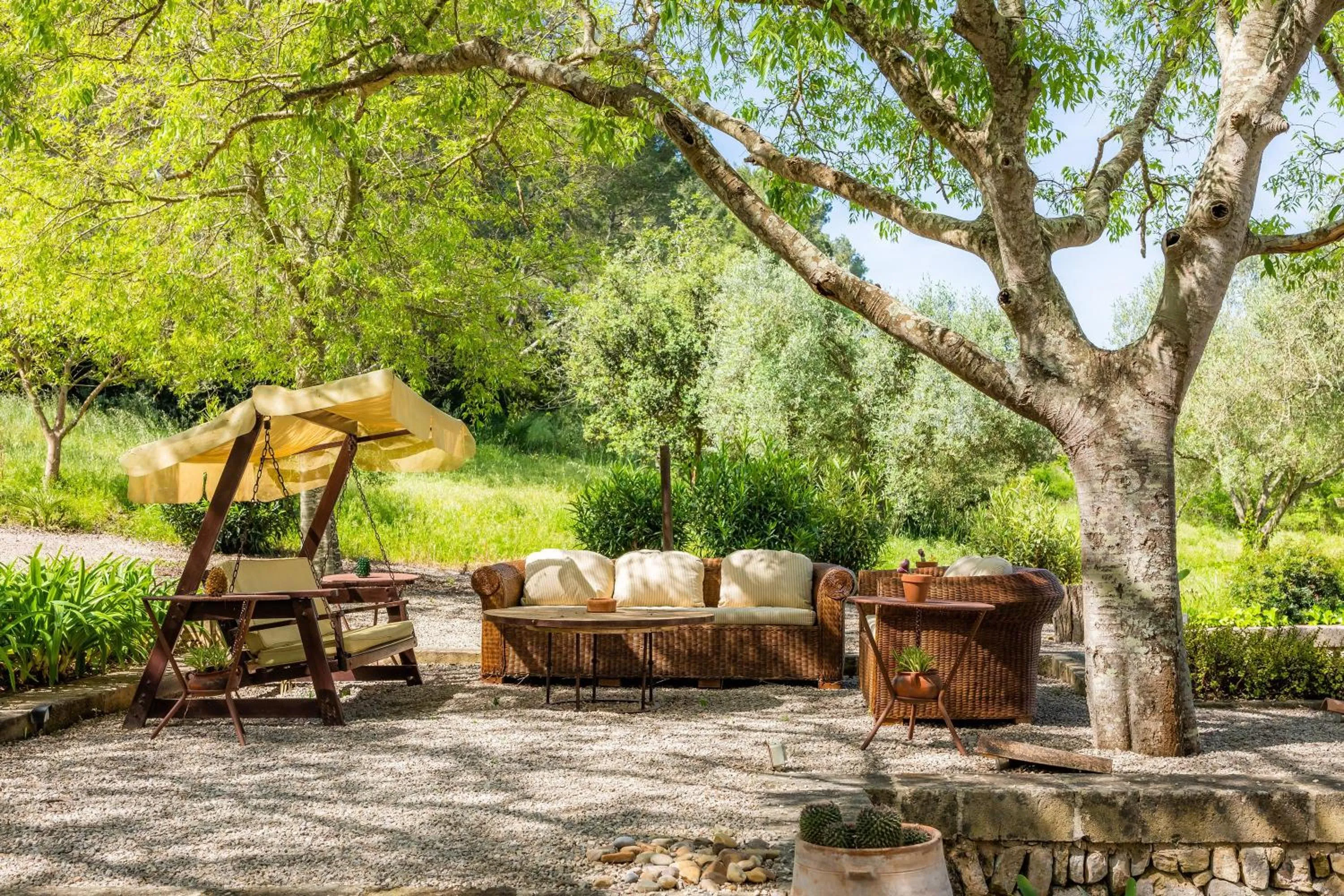 Property building in Sa Rota den Palerm Two Bedrooms