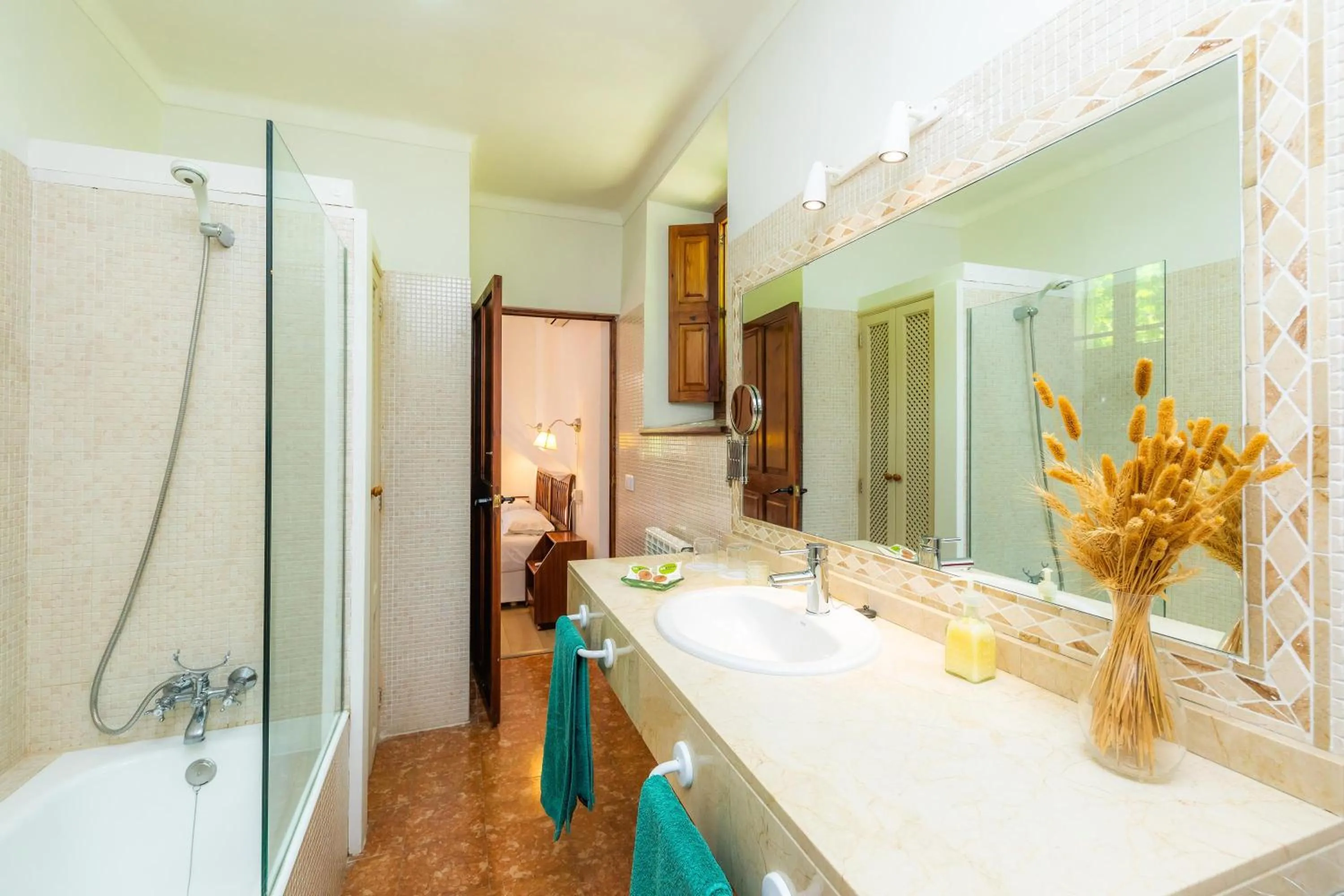 Bathroom in Sa Rota den Palerm Two Bedrooms