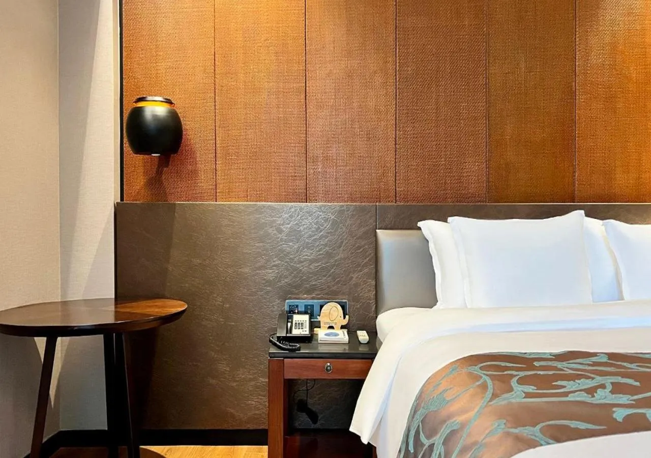 Jolie Vue Boutique Hotel Guilin (near Elephant Trunk Hill)