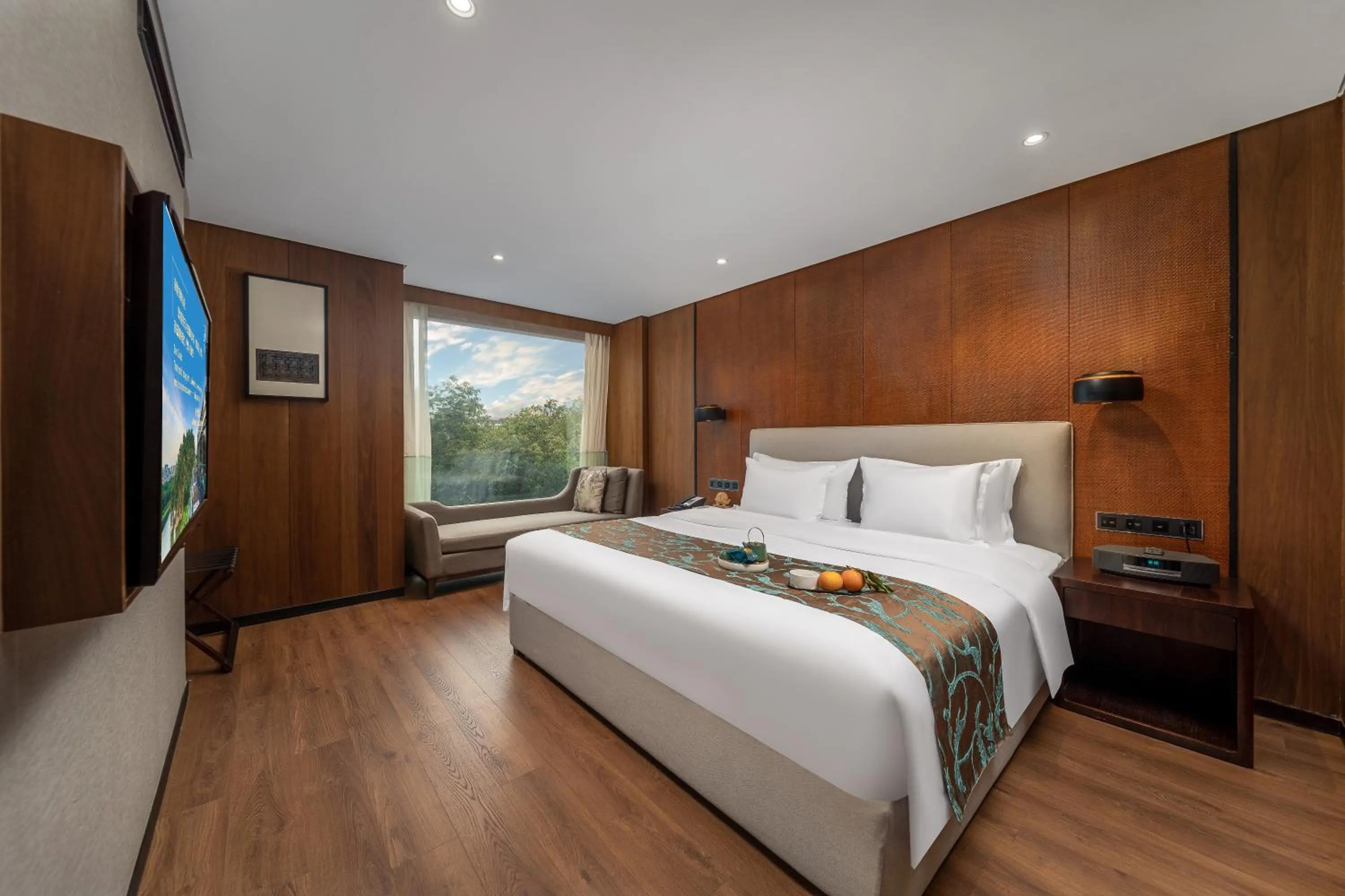 Bed in Jolie Vue Boutique Hotel Guilin (near Elephant Trunk Hill)