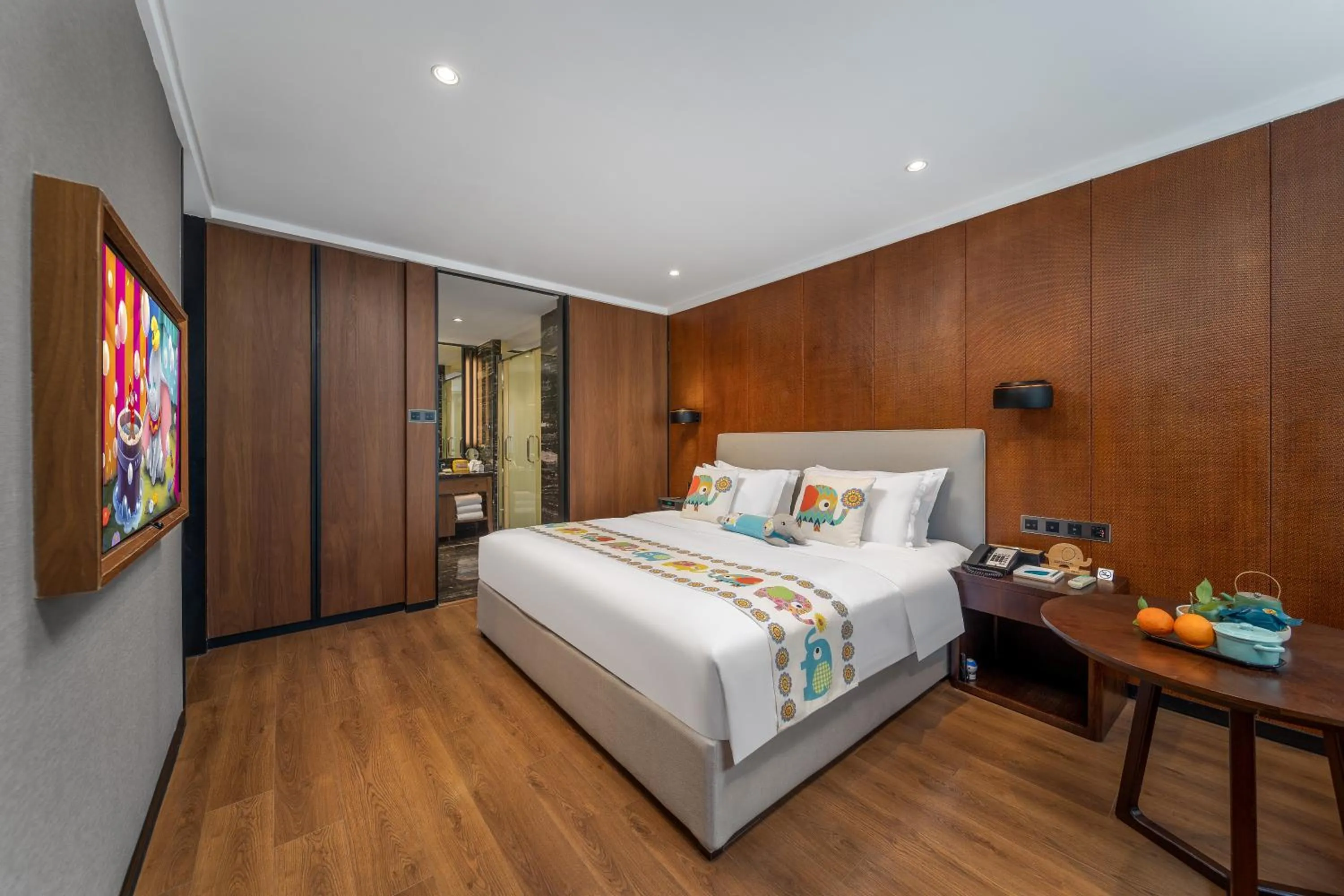 Bed in Jolie Vue Boutique Hotel Guilin (near Elephant Trunk Hill)