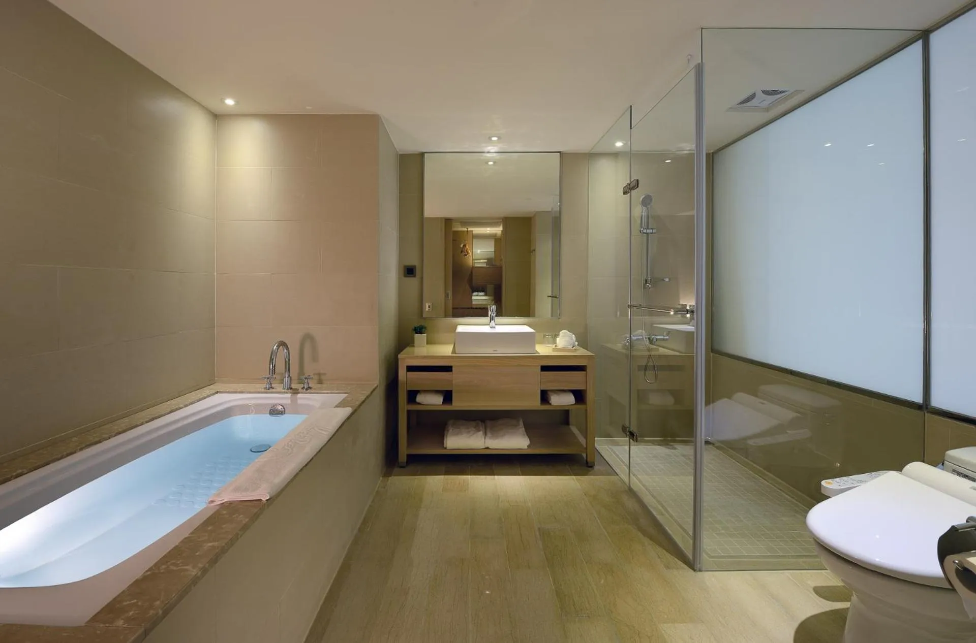 Decorative detail in Chihpen Century Hotel