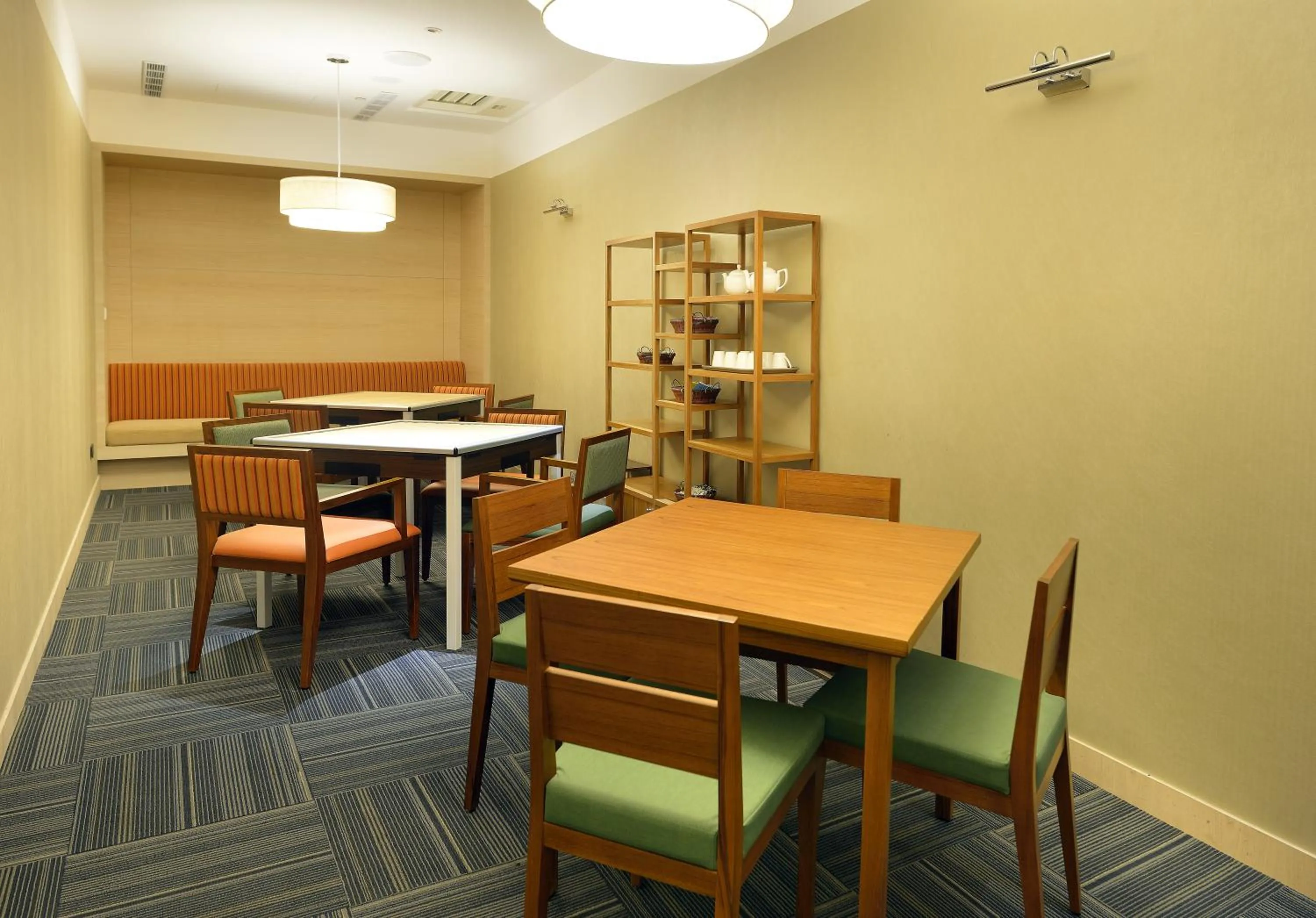 Game Room in Chihpen Century Hotel