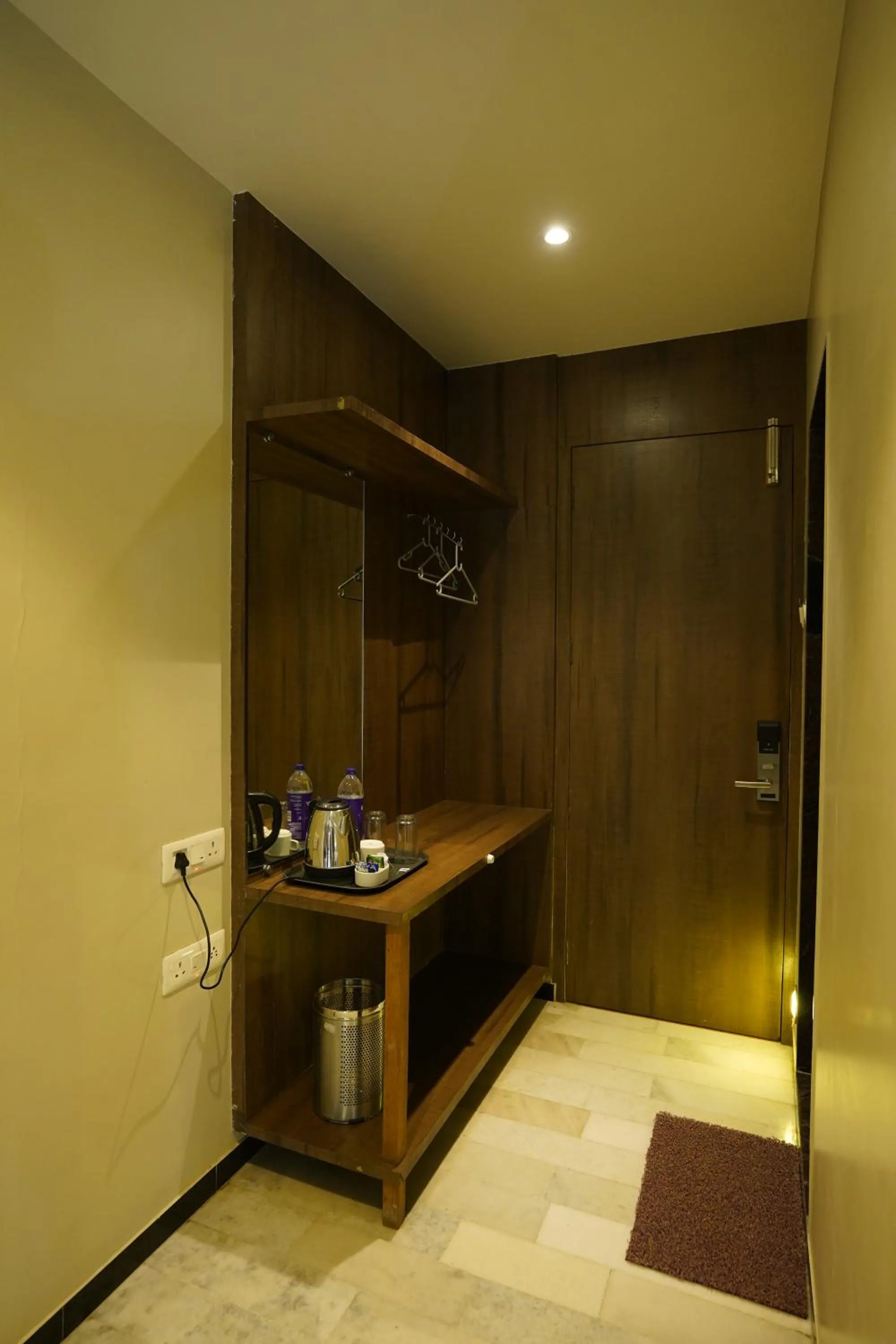 Coffee/tea facilities in Hotel Hrushikesh