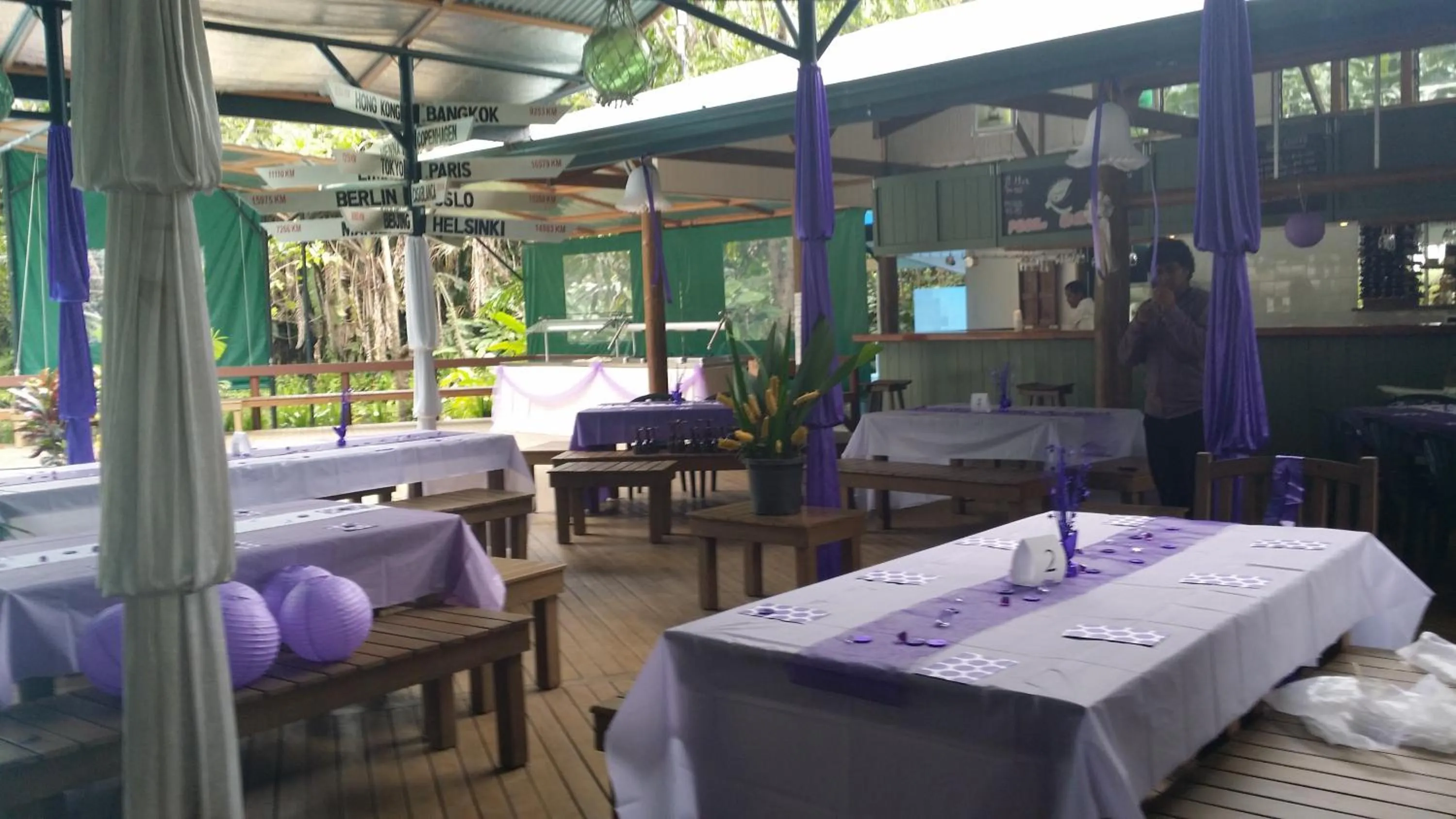 Lounge or bar in Rainforest Eco Lodge