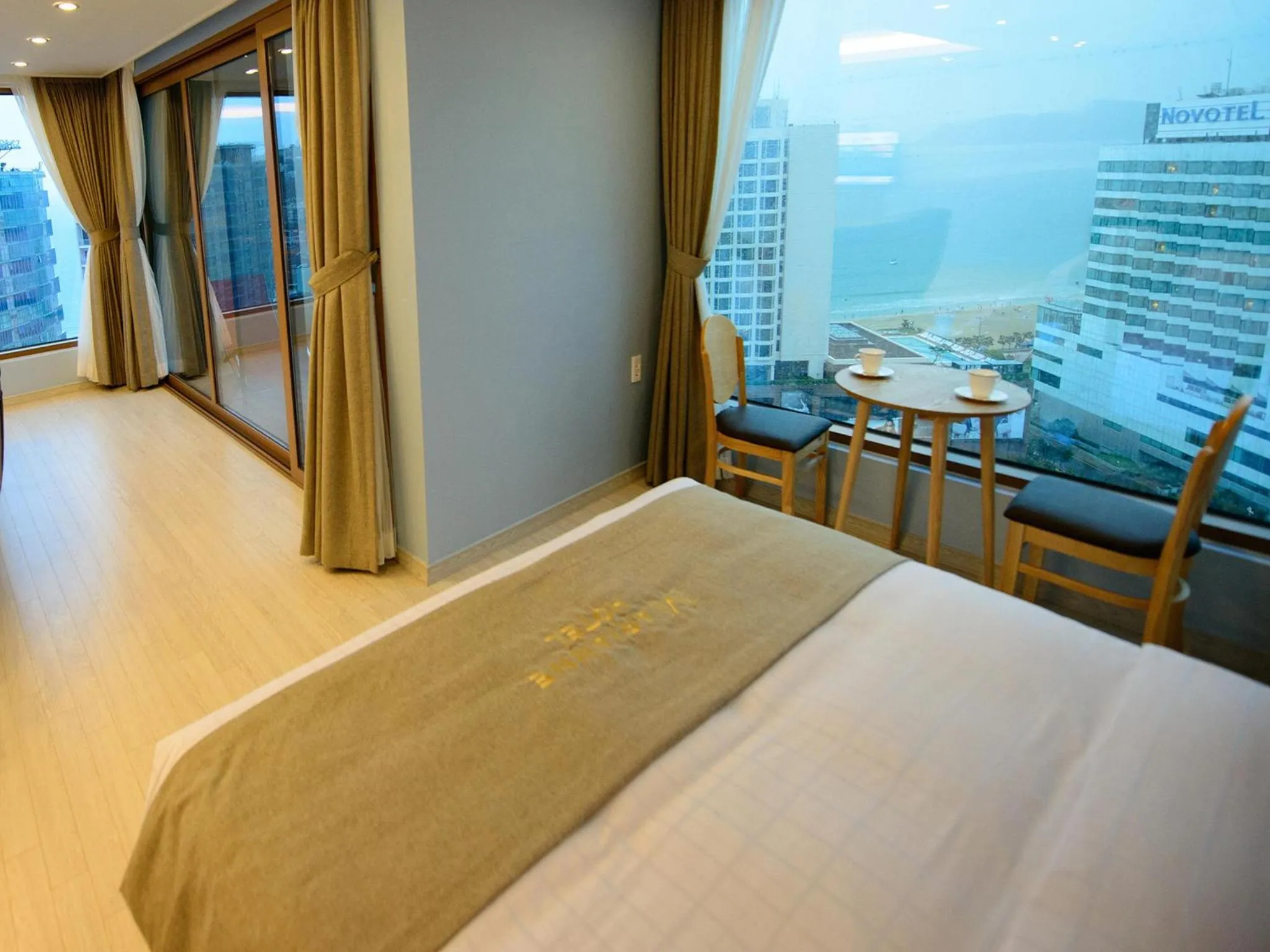 Bedroom, Bed in Haeundae Marianne Hotel