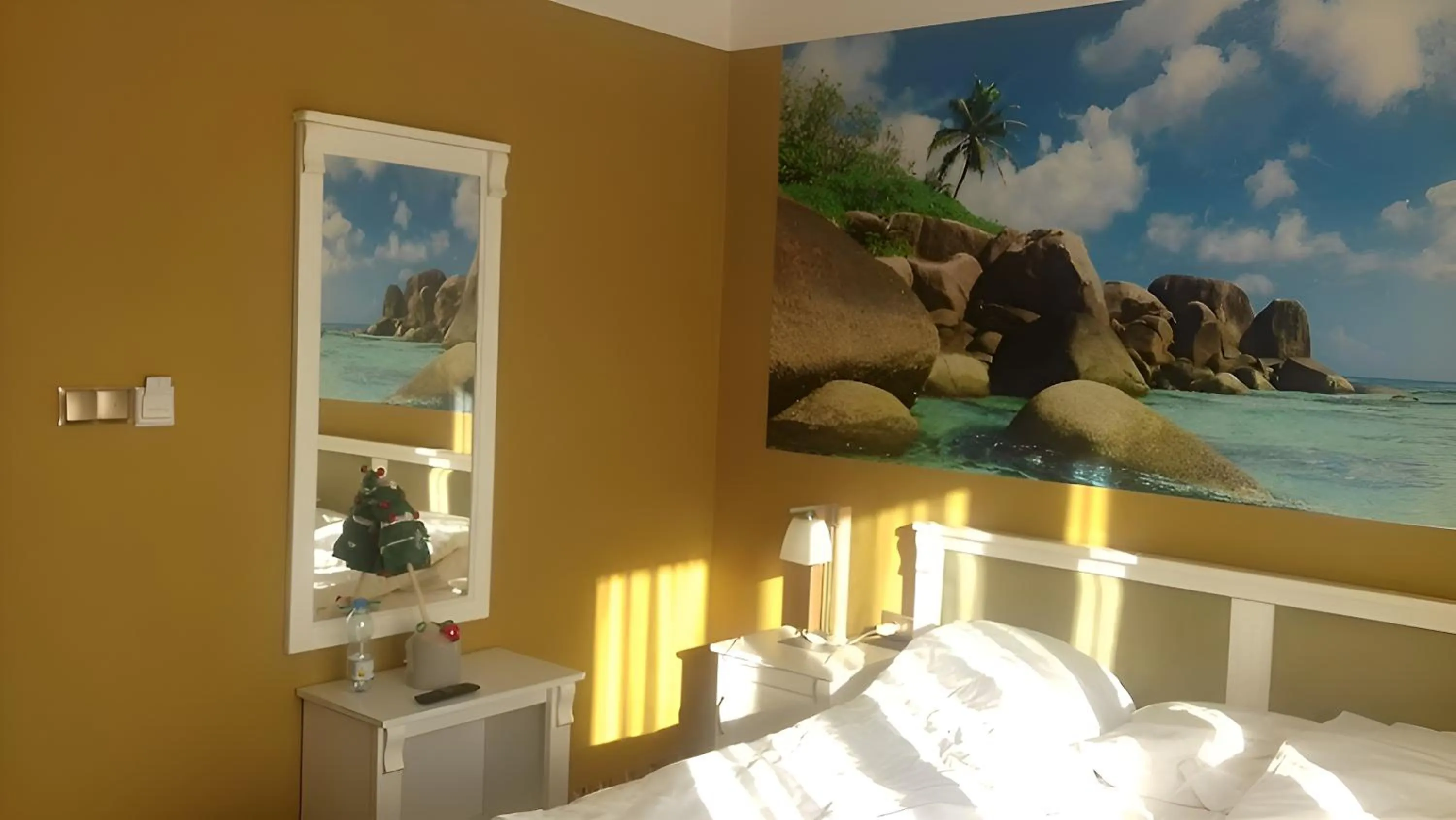 View (from property/room), Bed in Hotel Karolek