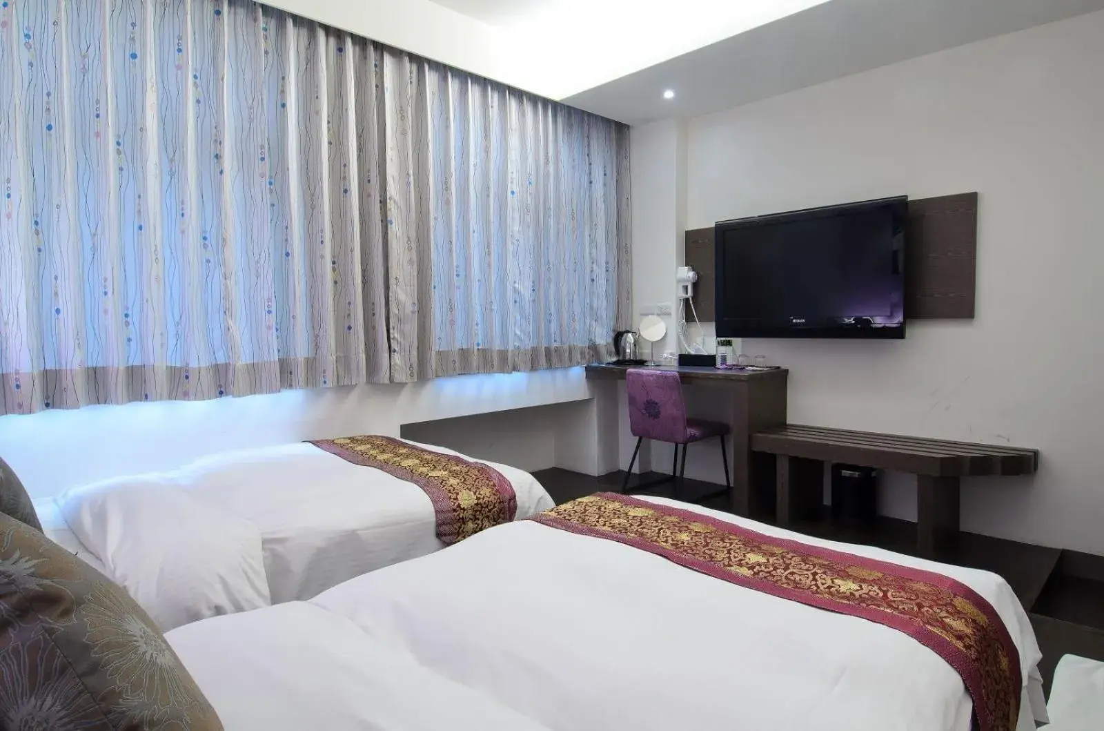 Bed in Yuh-Tarng Hotel Bed in Yuh-Tarng Hotel