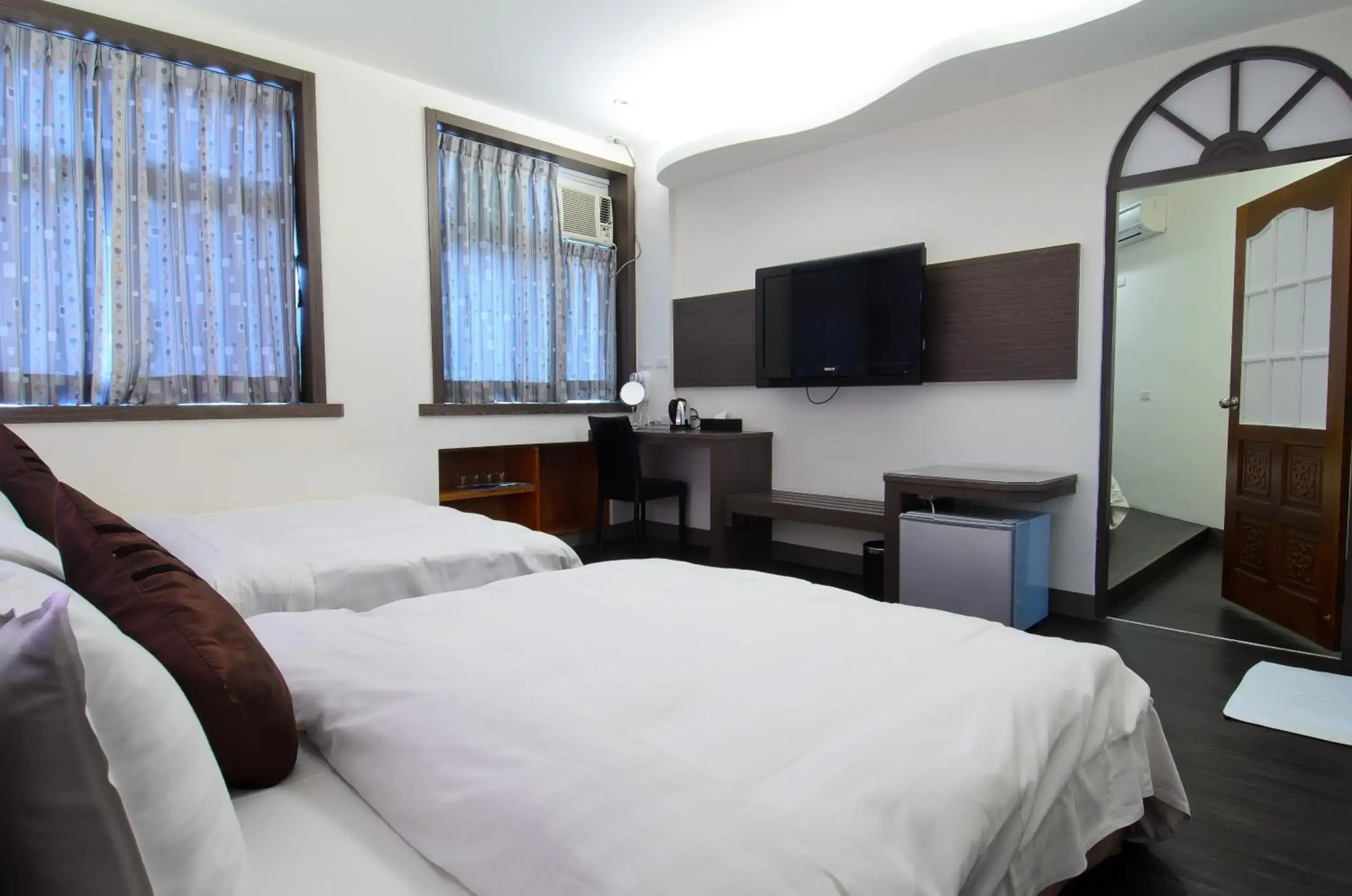 Bed in Yuh-Tarng Hotel Bed in Yuh-Tarng Hotel