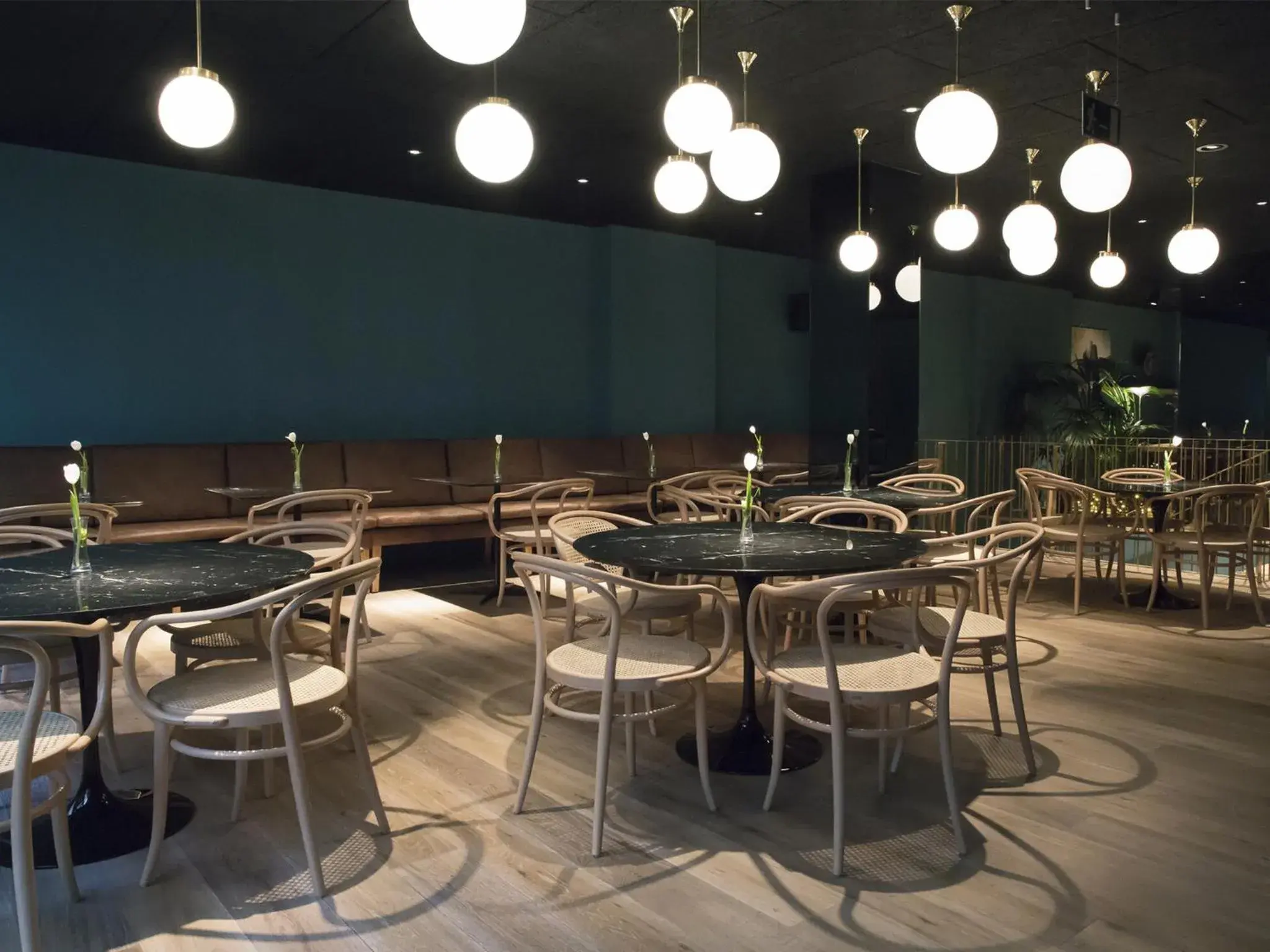 Restaurant/places to eat in Yurbban Trafalgar Hotel Restaurant/places to eat in Yurbban Trafalgar Hotel