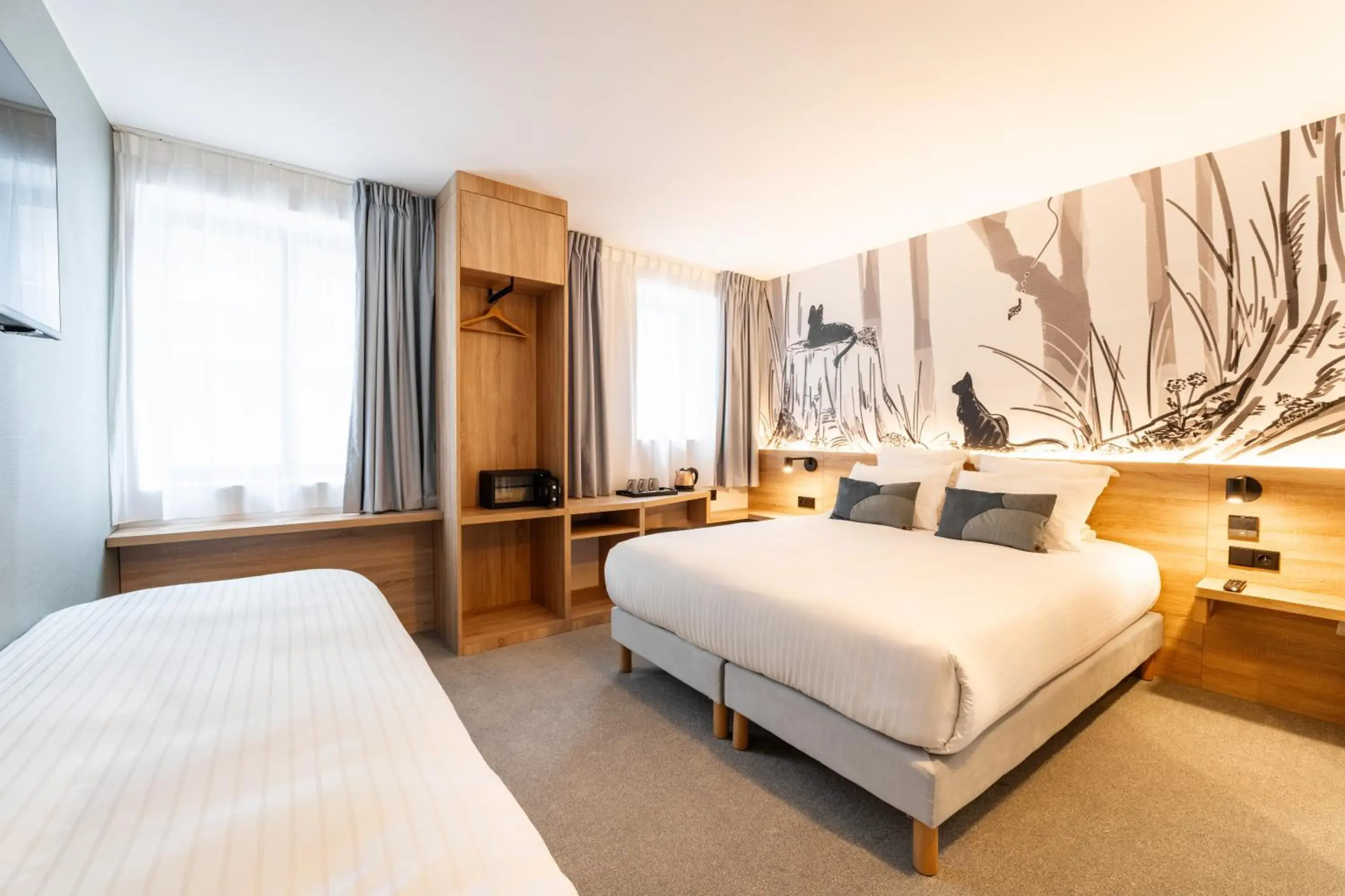 GREEN PARK HOTEL PARIS GREEN PARK HOTEL PARIS