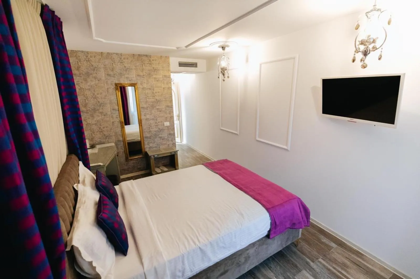 Hotel Goya Collection