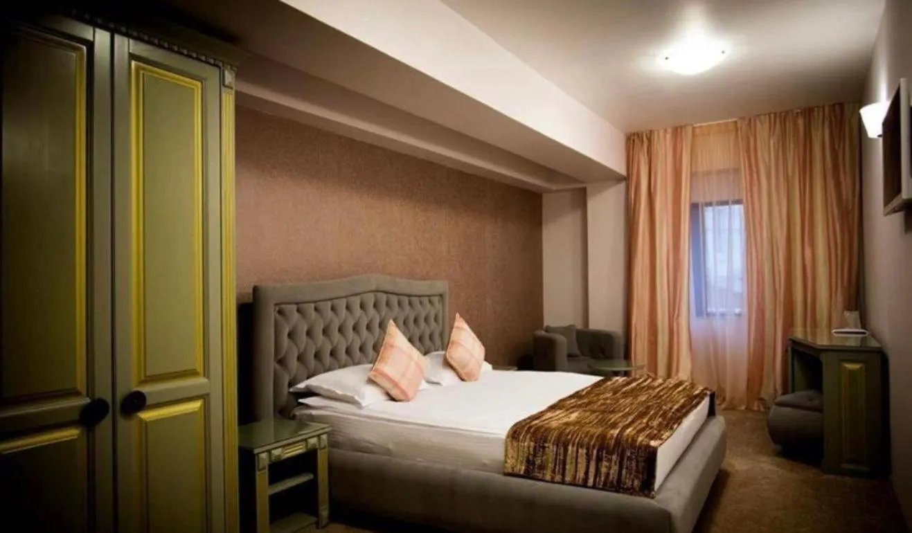 Hotel Goya Collection