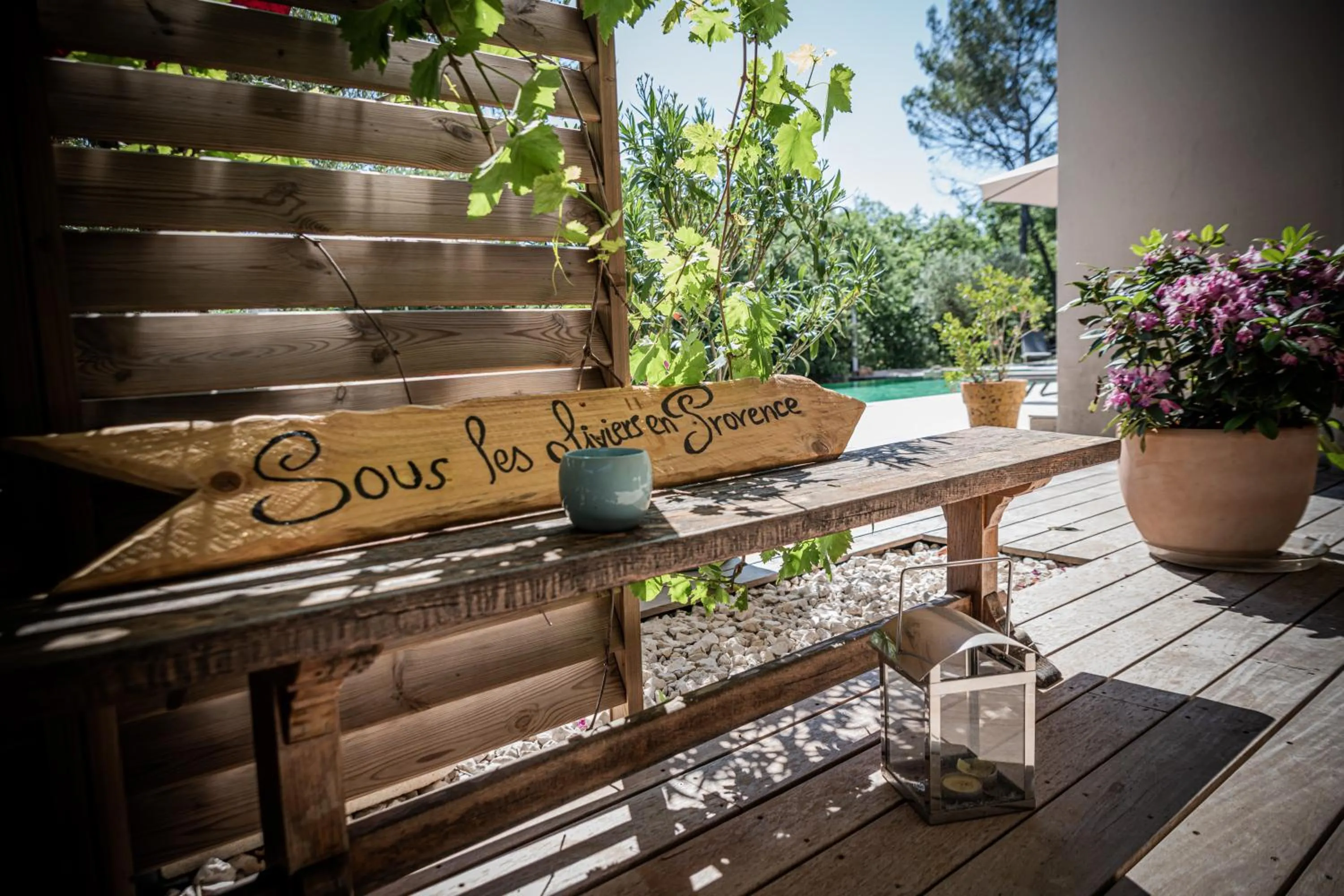 Sous les oliviers - Jacuzzi - Studios de standing tout-équipés