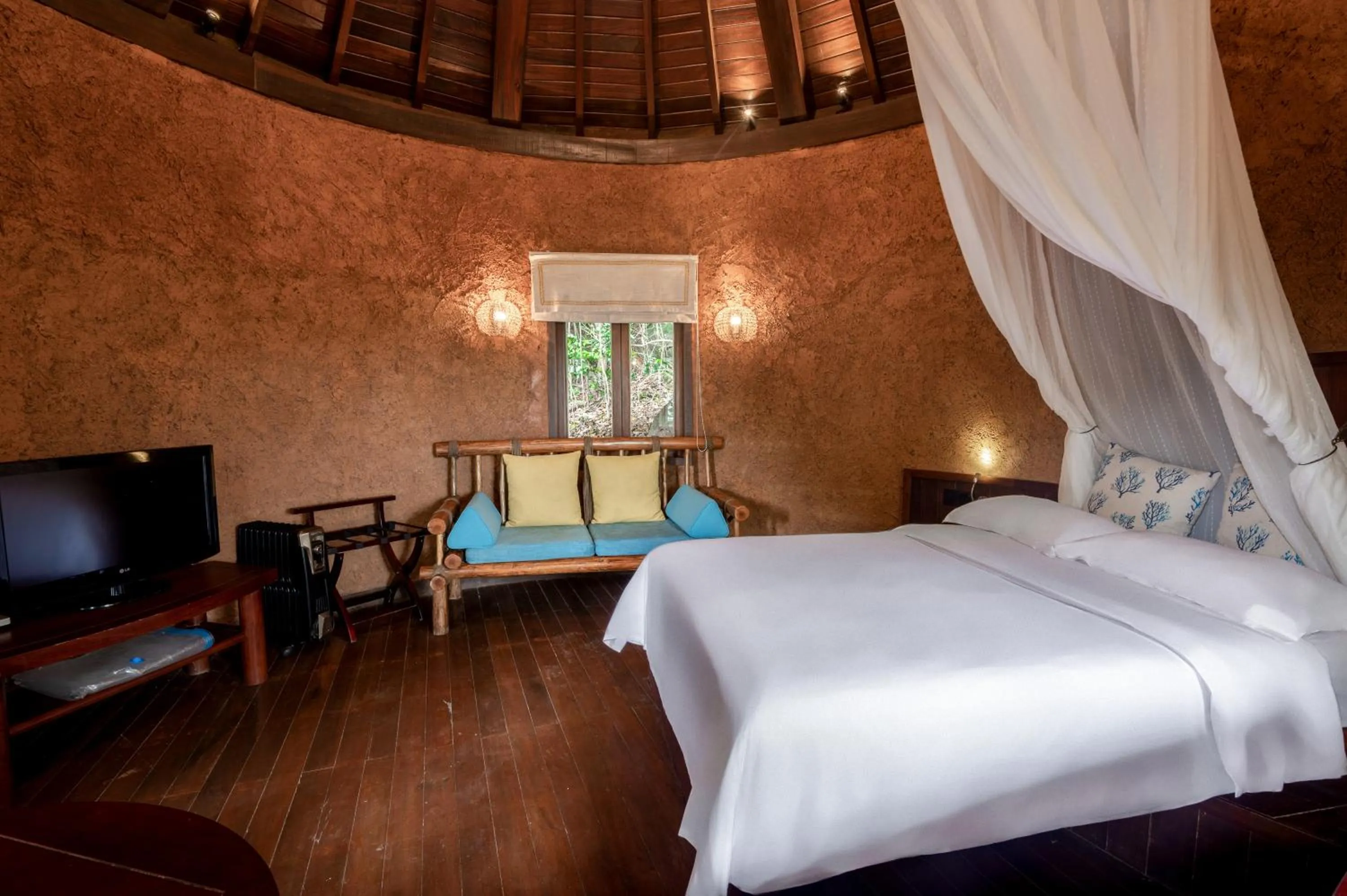 Bed in Yalong Bay Earthly Paradise Birds Nest Resort （Mountain Villas)