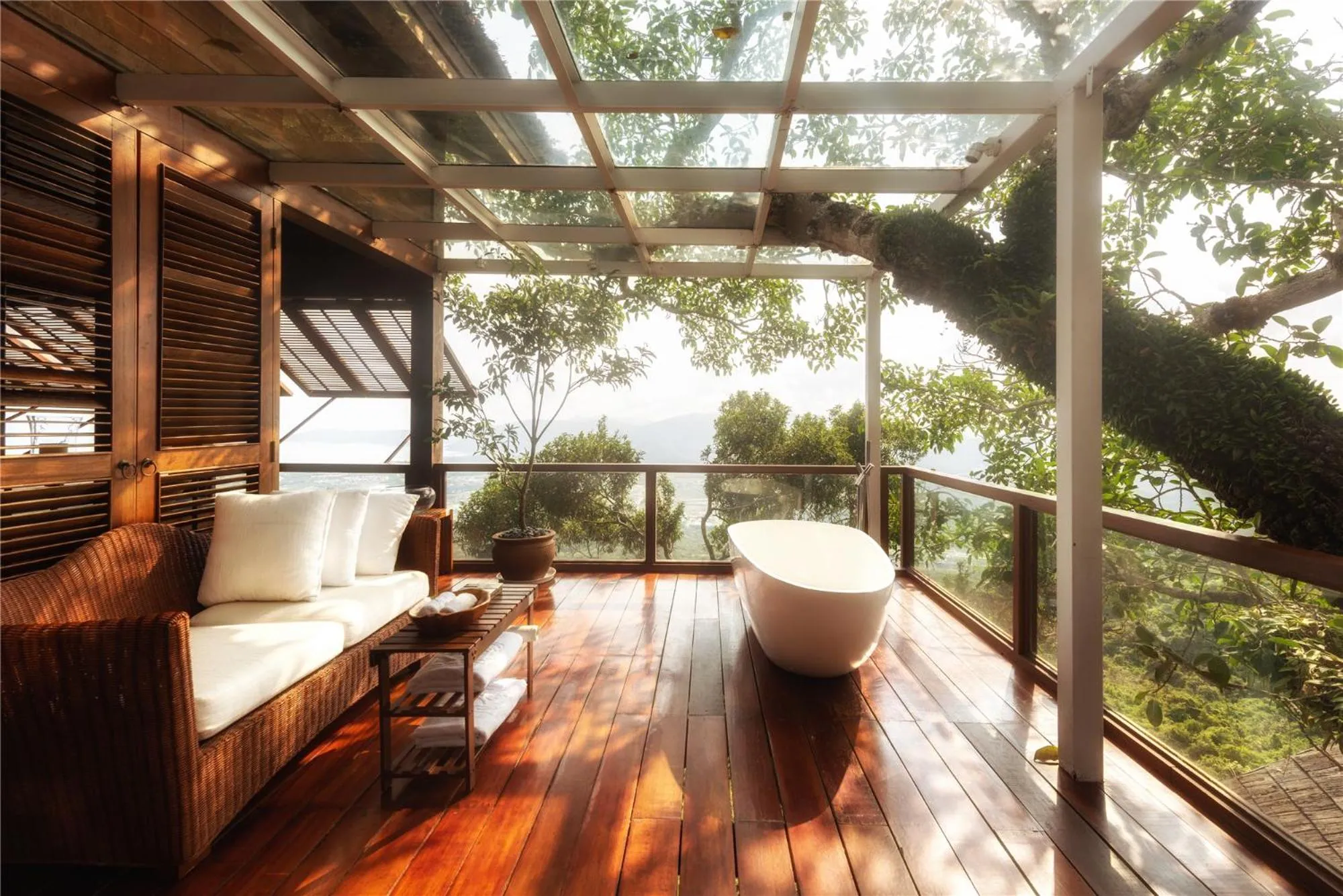 Yalong Bay Earthly Paradise Birds Nest Resort （Mountain Villas)