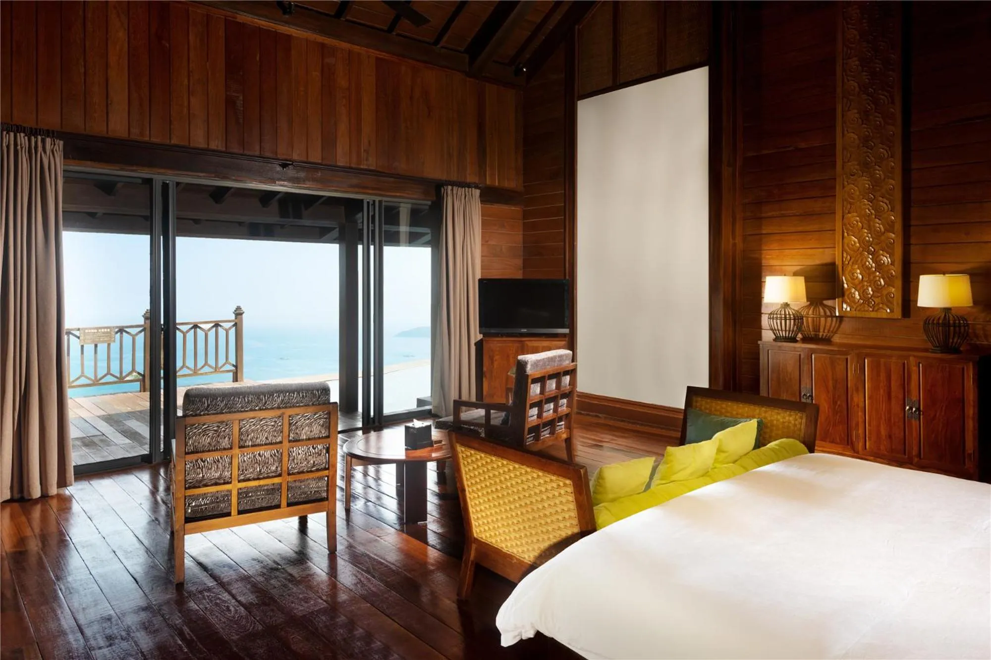 Bed in Yalong Bay Earthly Paradise Birds Nest Resort （Mountain Villas)