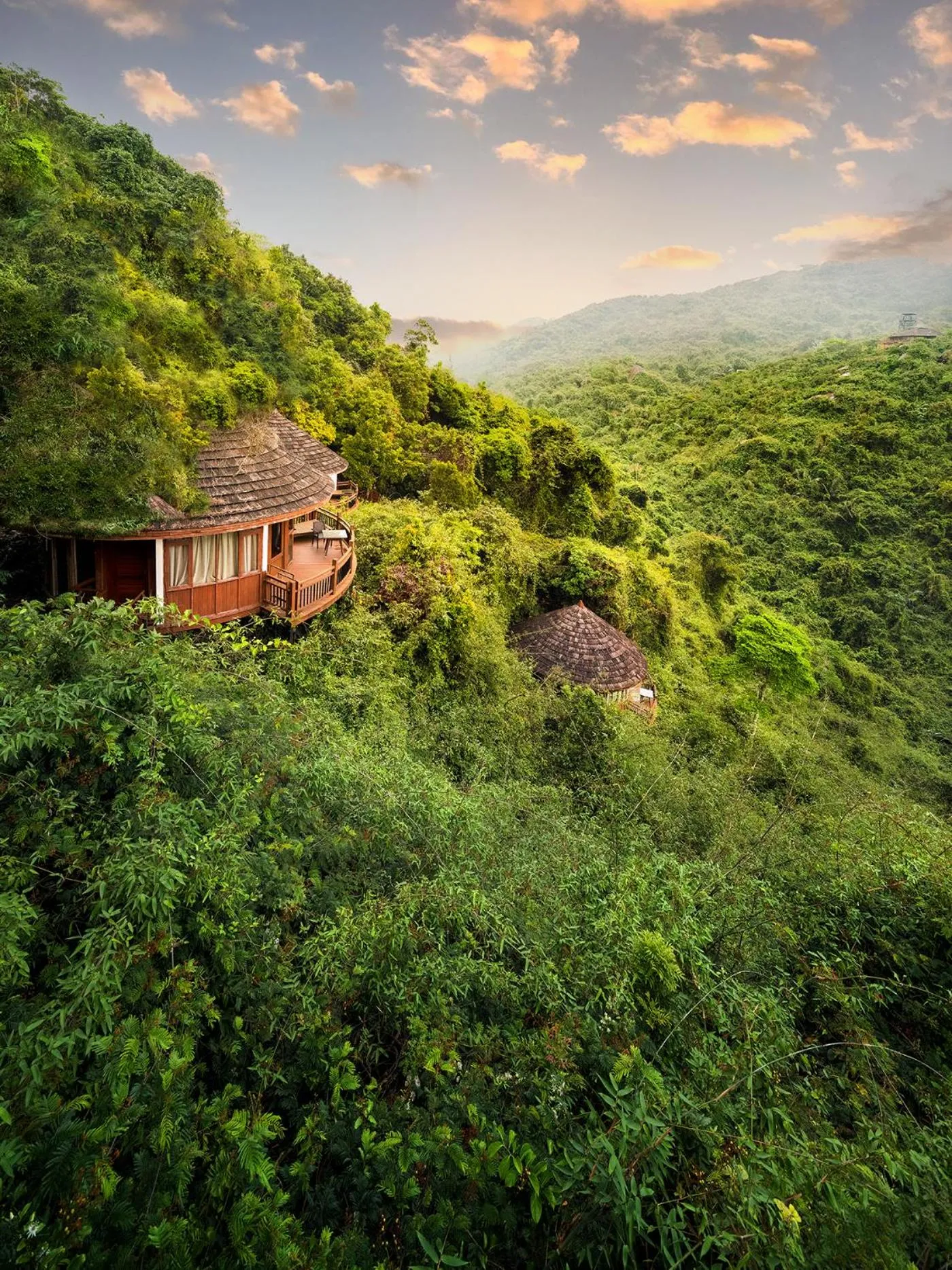 Yalong Bay Earthly Paradise Birds Nest Resort （Mountain Villas)