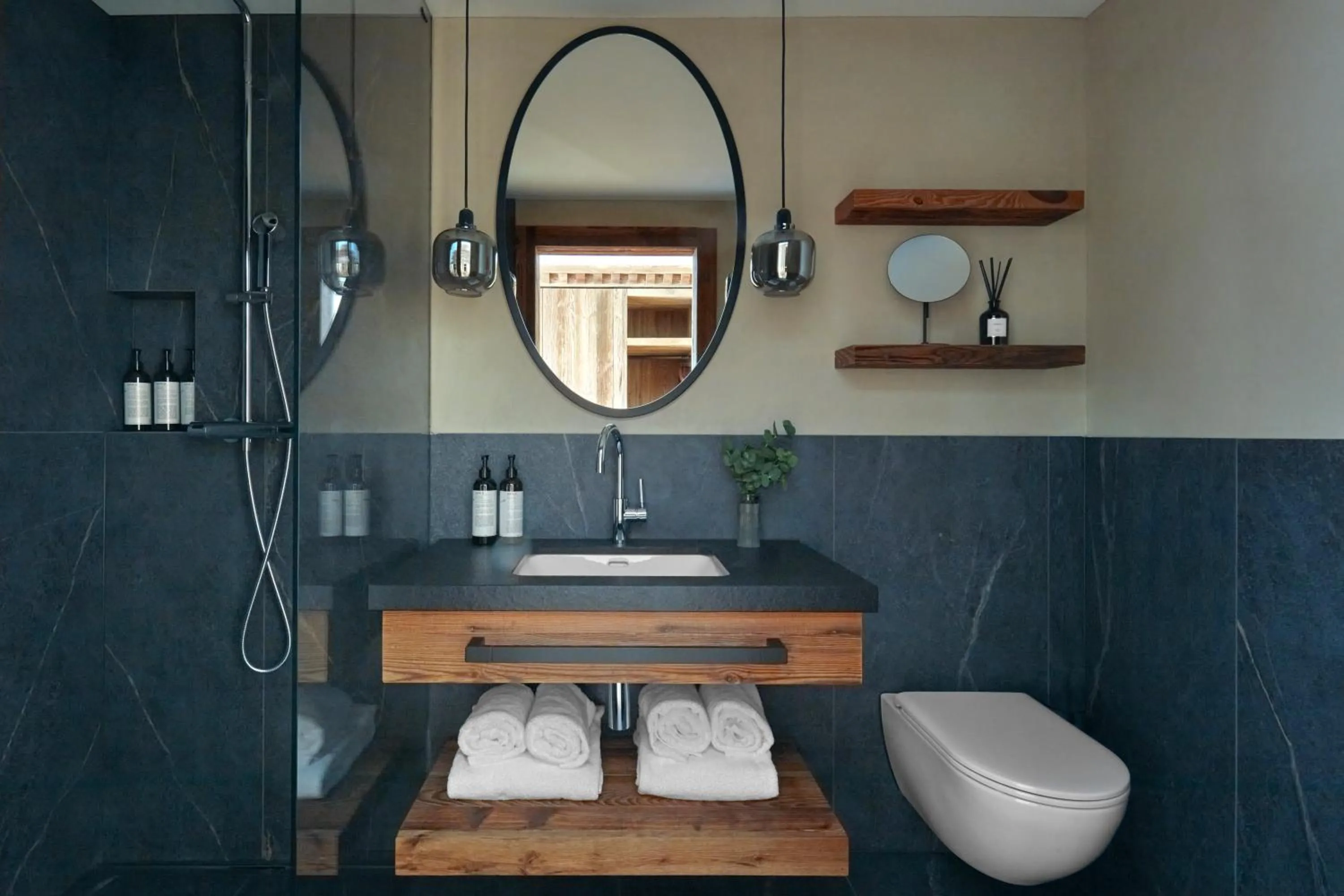 Shower in Miiro The Mansard