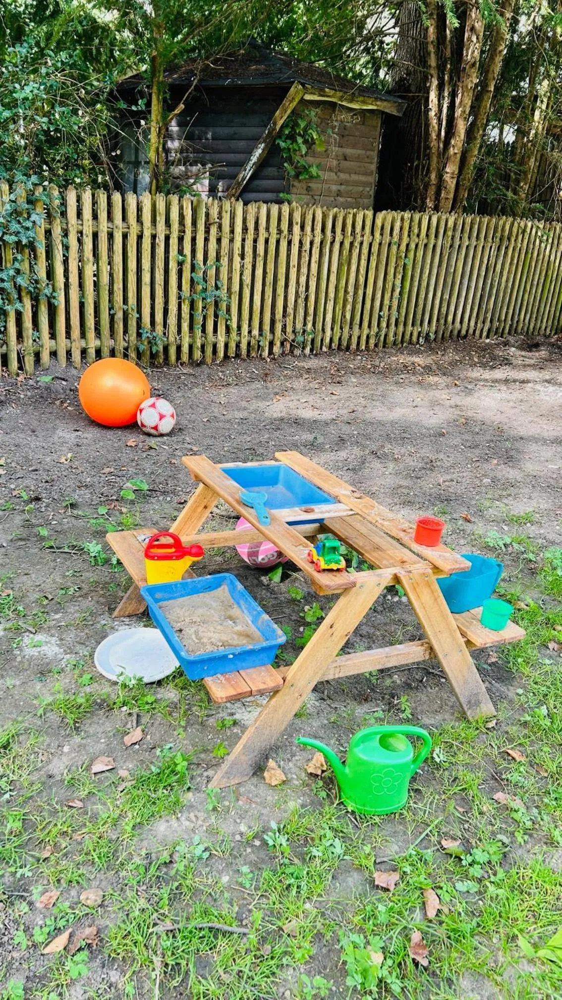 Children play ground in Gästehaus Englischer Garten