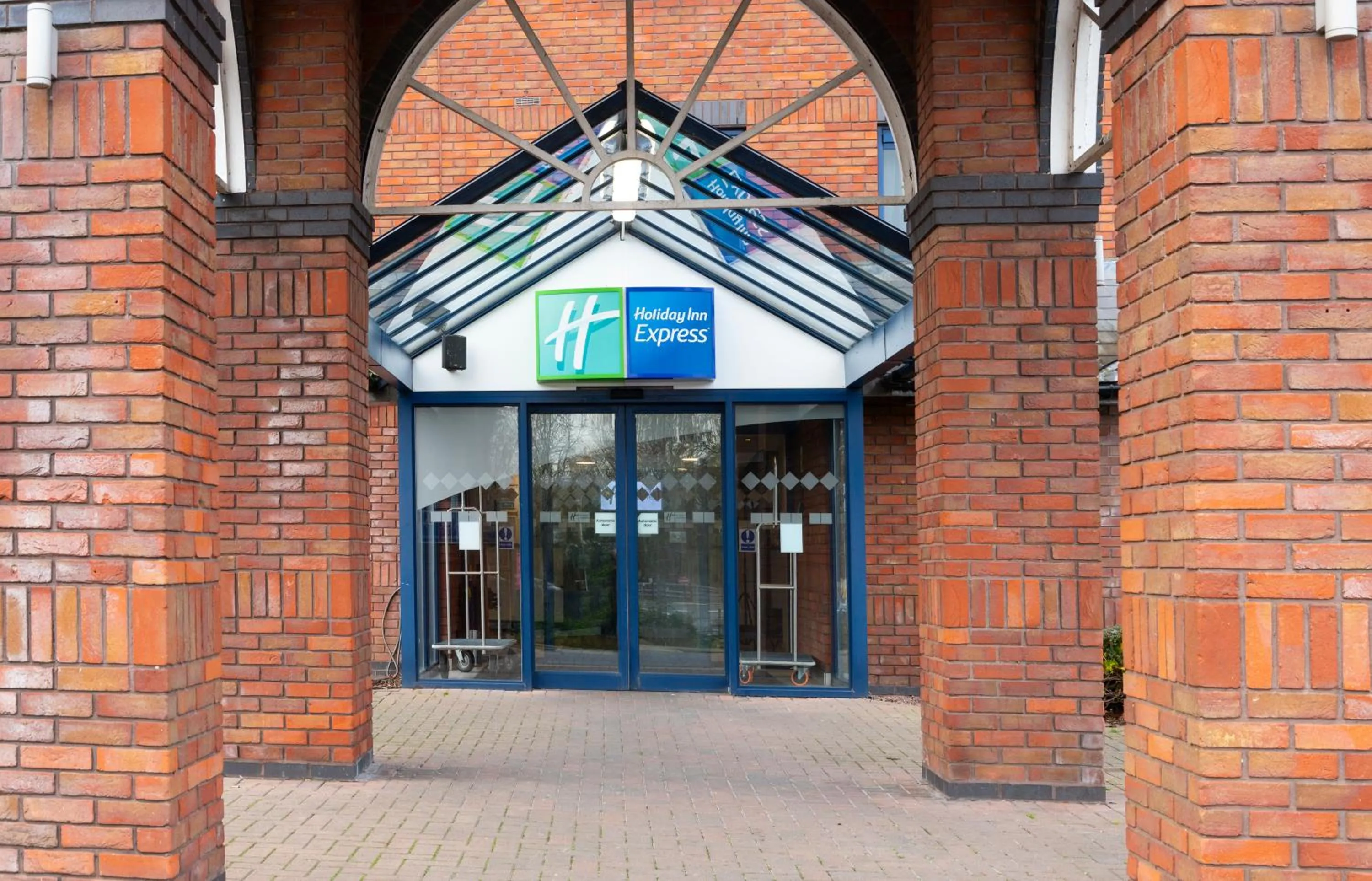 Facade/entrance in Holiday Inn Express Stafford by IHG