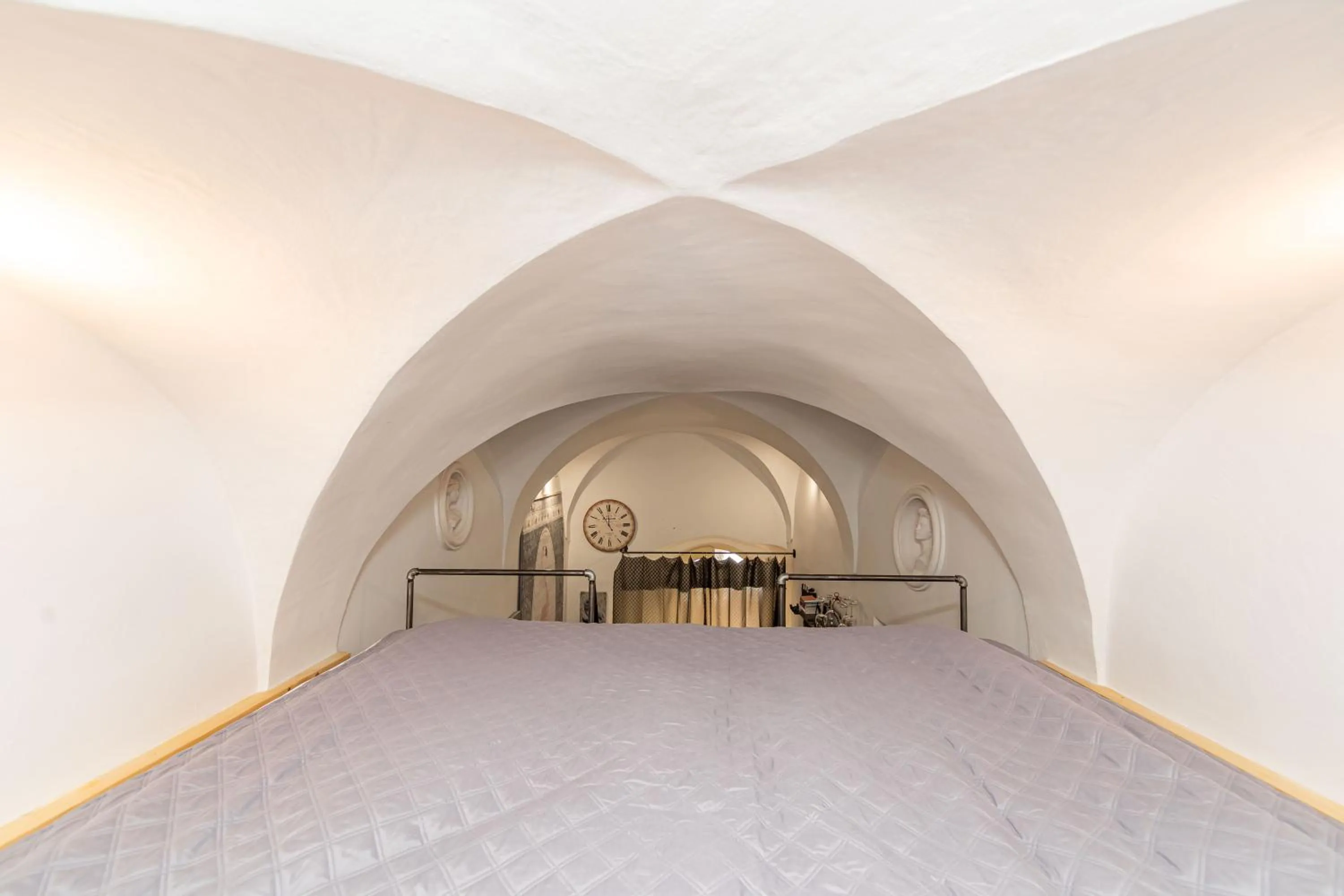 Bedroom, Bed in Opera apartments - Mestský palác