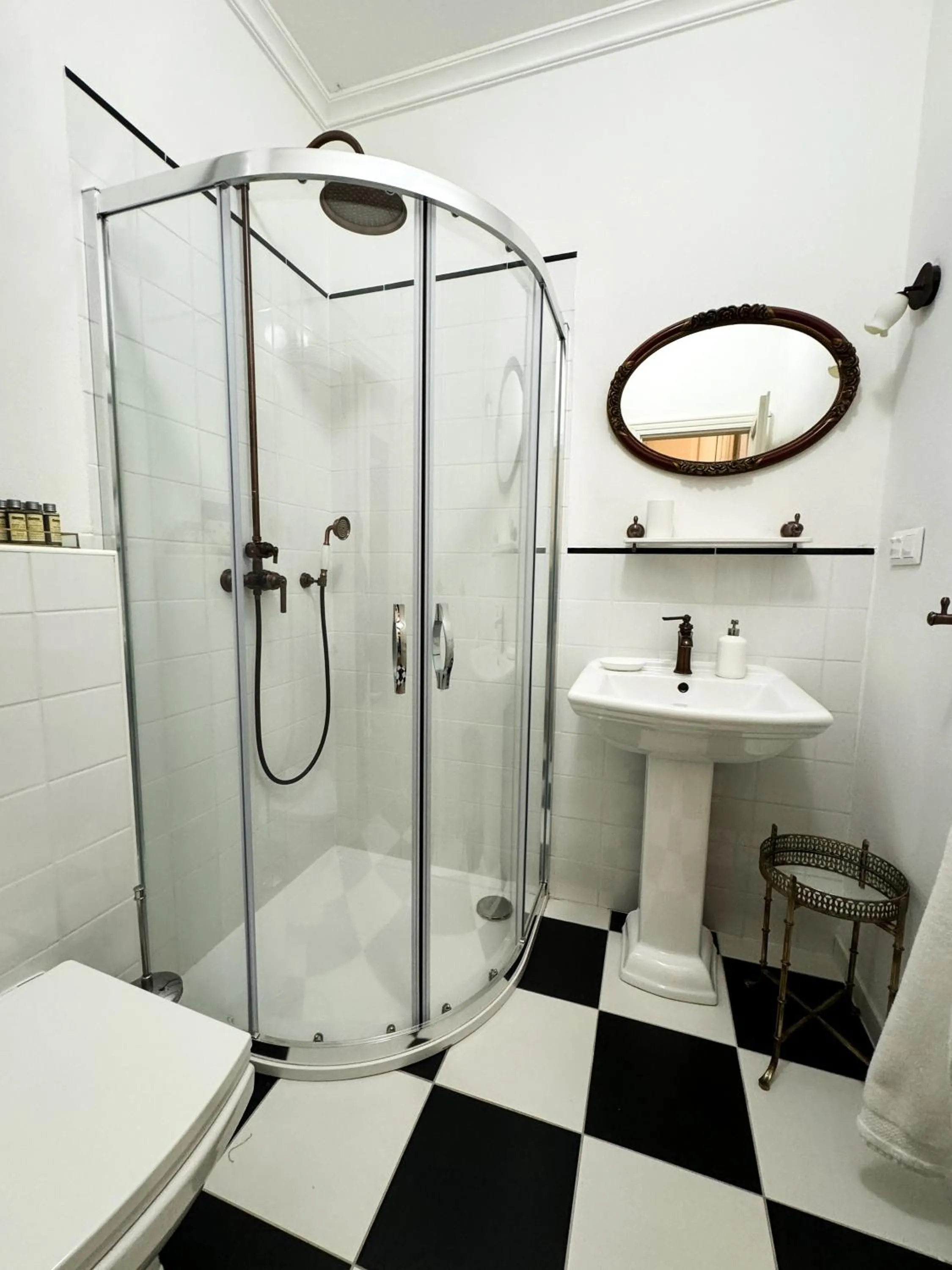 Bathroom in Opera apartments - Mestský palác