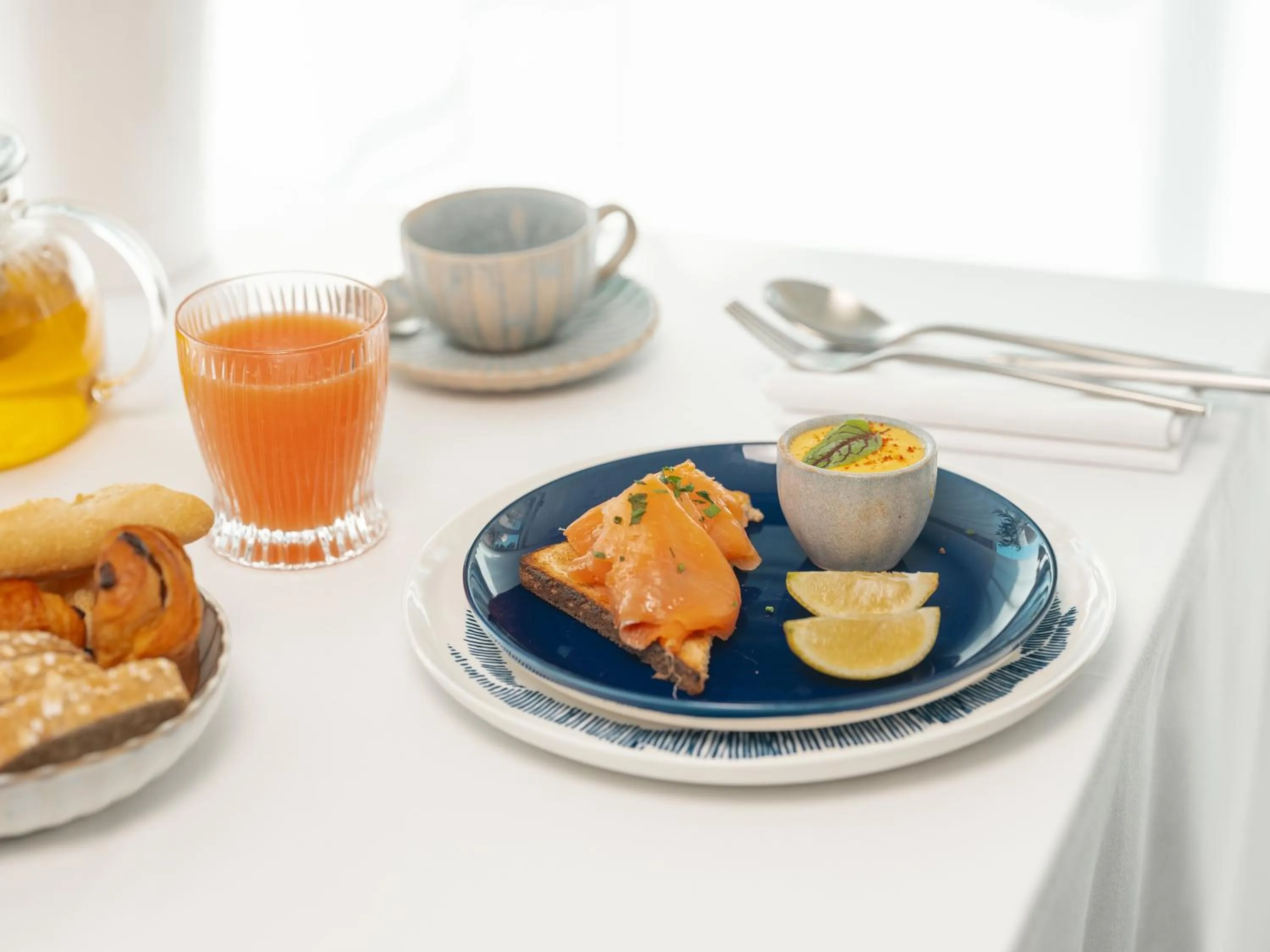 Continental breakfast in Bleu Hôtel & Spa