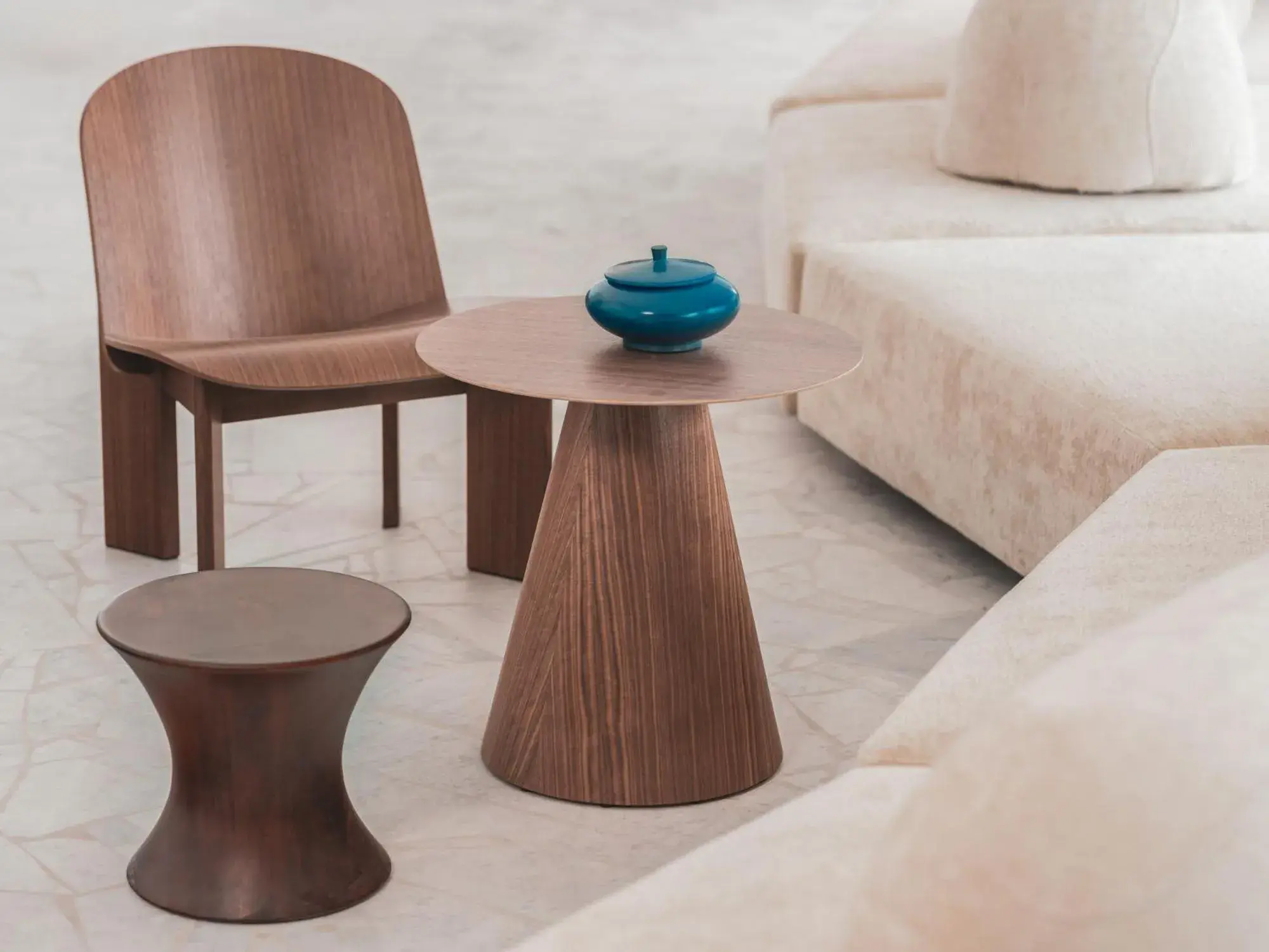 Lobby or reception, Bed in Bleu Hôtel & Spa Lobby or reception, Bed in Bleu Hôtel & Spa