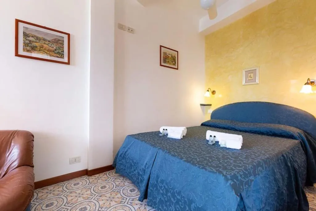 Villa Emilia Mondello Appartamento Emily con vista sul mare