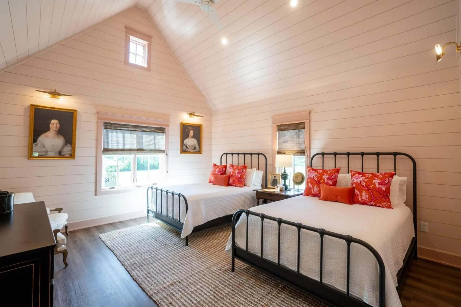 Bed in Cottages @ Julep Farms