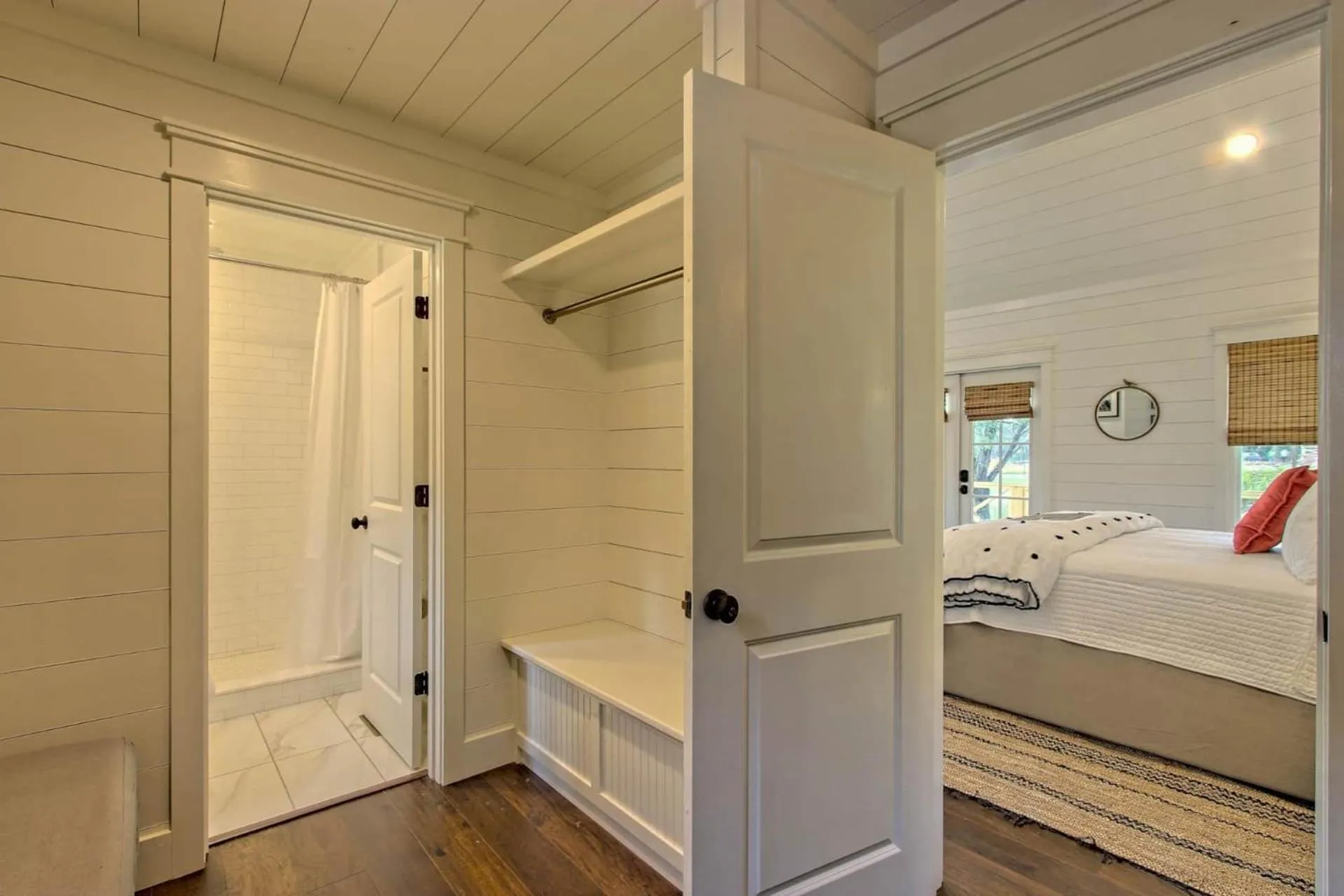 Bed in Cottages @ Julep Farms