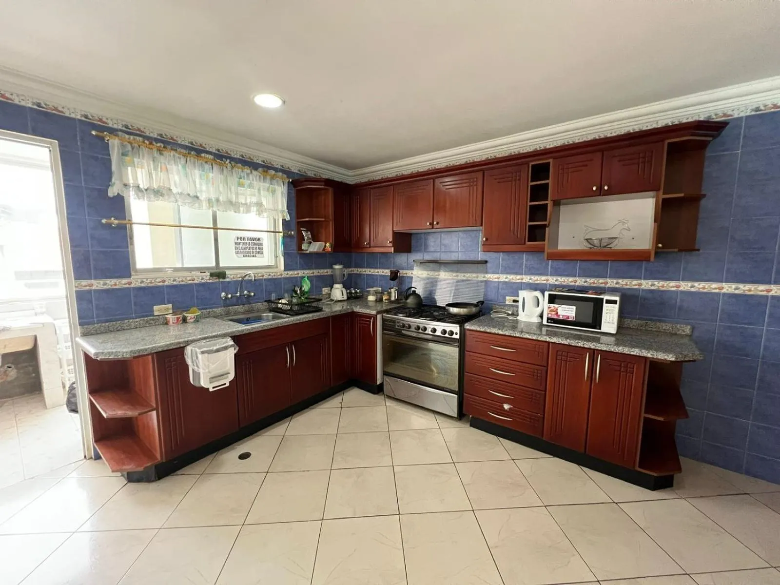 kitchen in Departamento Casco Centrico con Garage