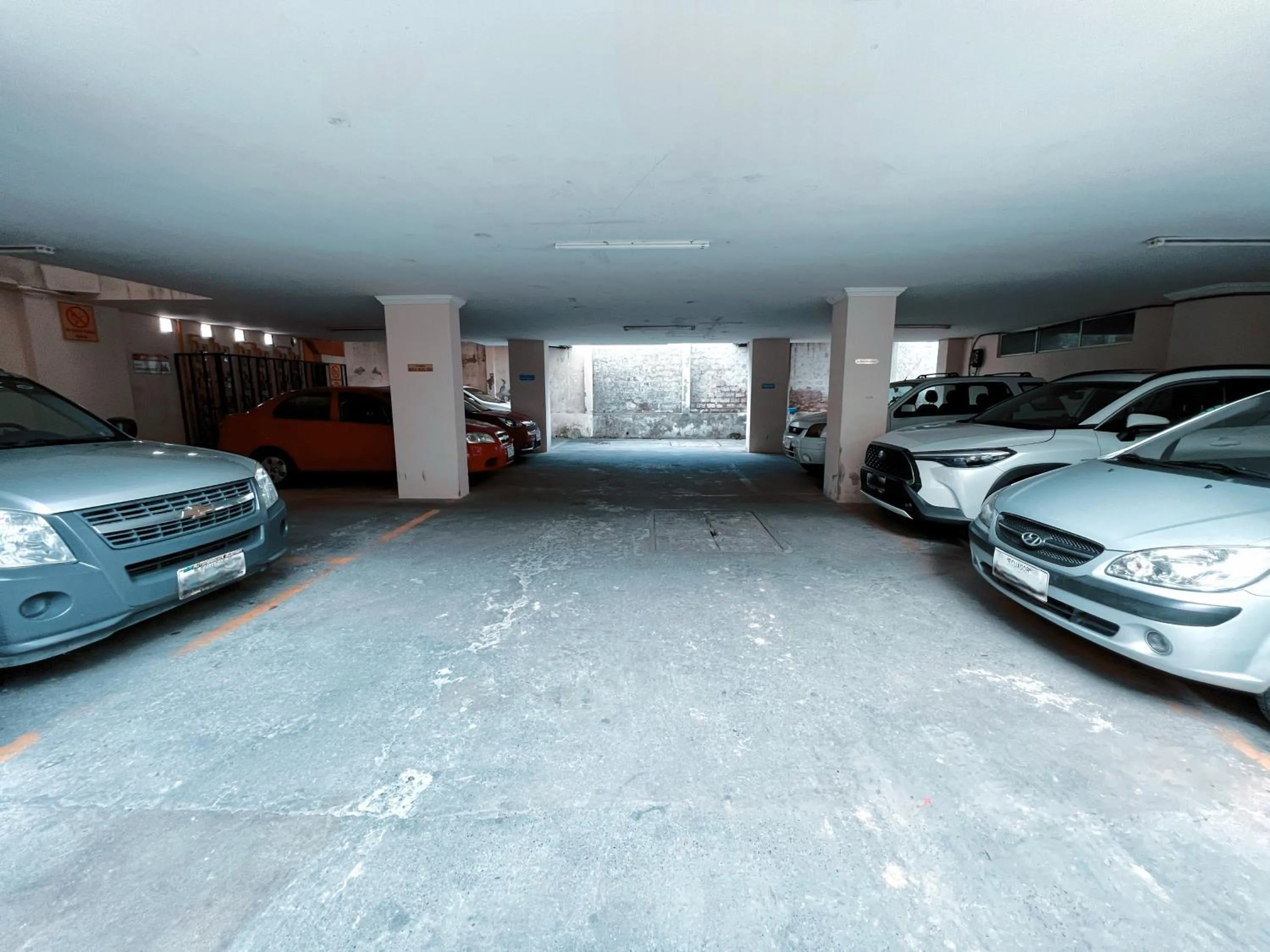 Parking in Departamento Casco Centrico con Garage