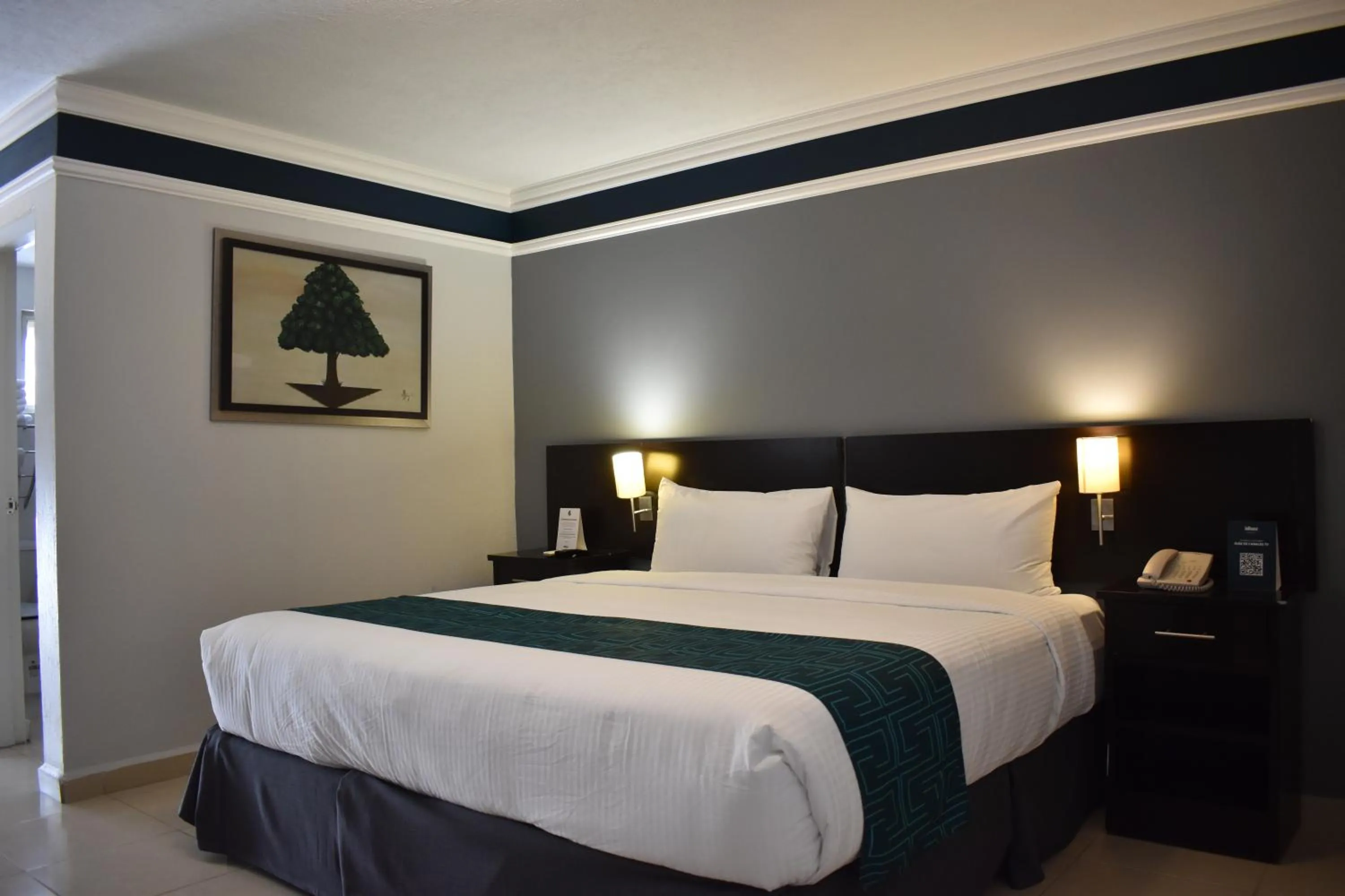 Bed in InHouse Hotel León