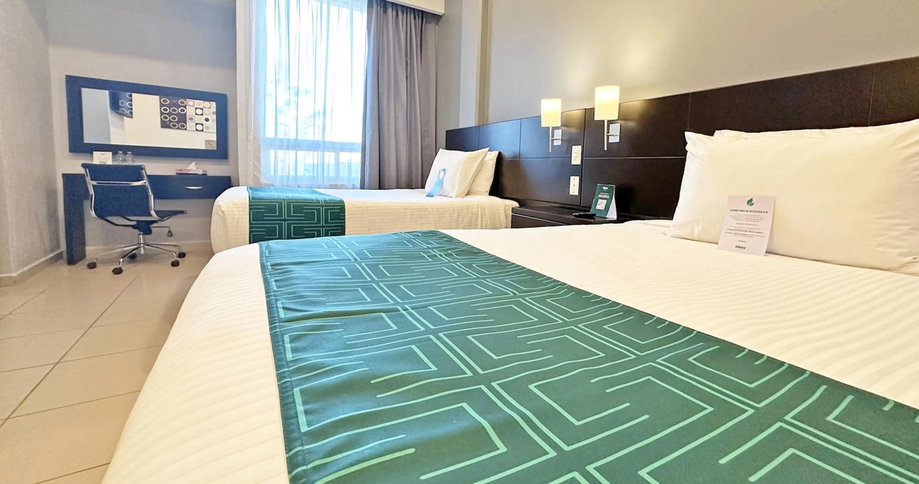 Bed in InHouse Hotel León